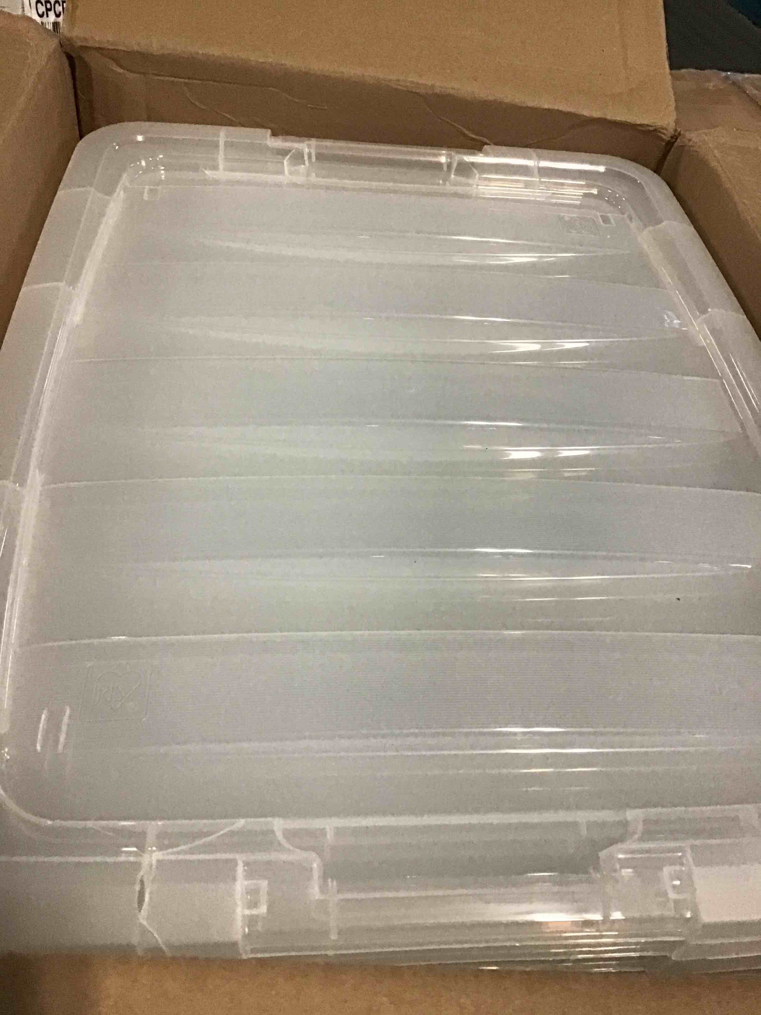 https://s3.amazonaws.com/lotting-images-prod/bidfta/RED5582936_1696940197435.jpeg