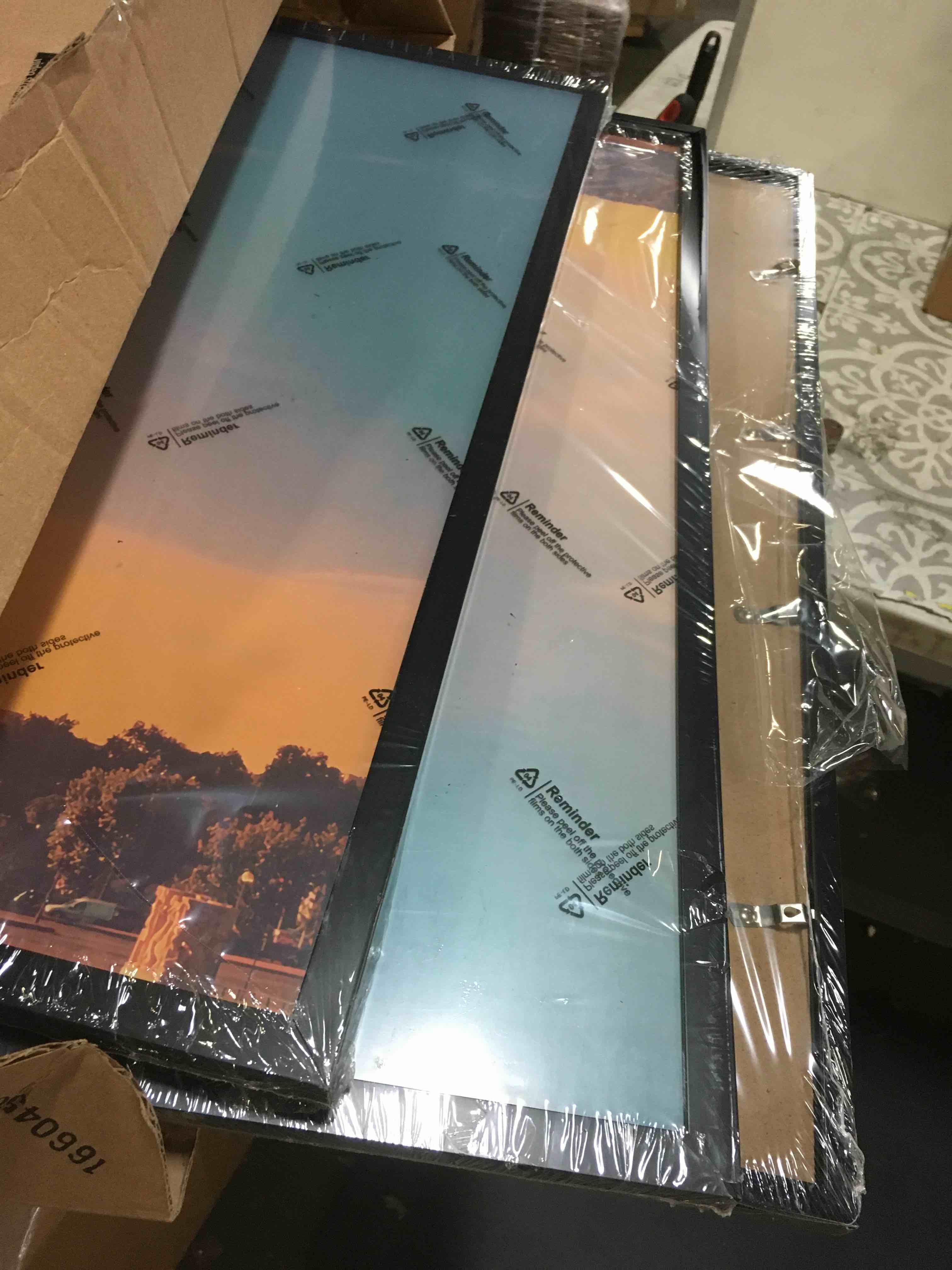 https://s3.amazonaws.com/lotting-images-prod/bidfta/RED5583805_1695836331822.jpeg