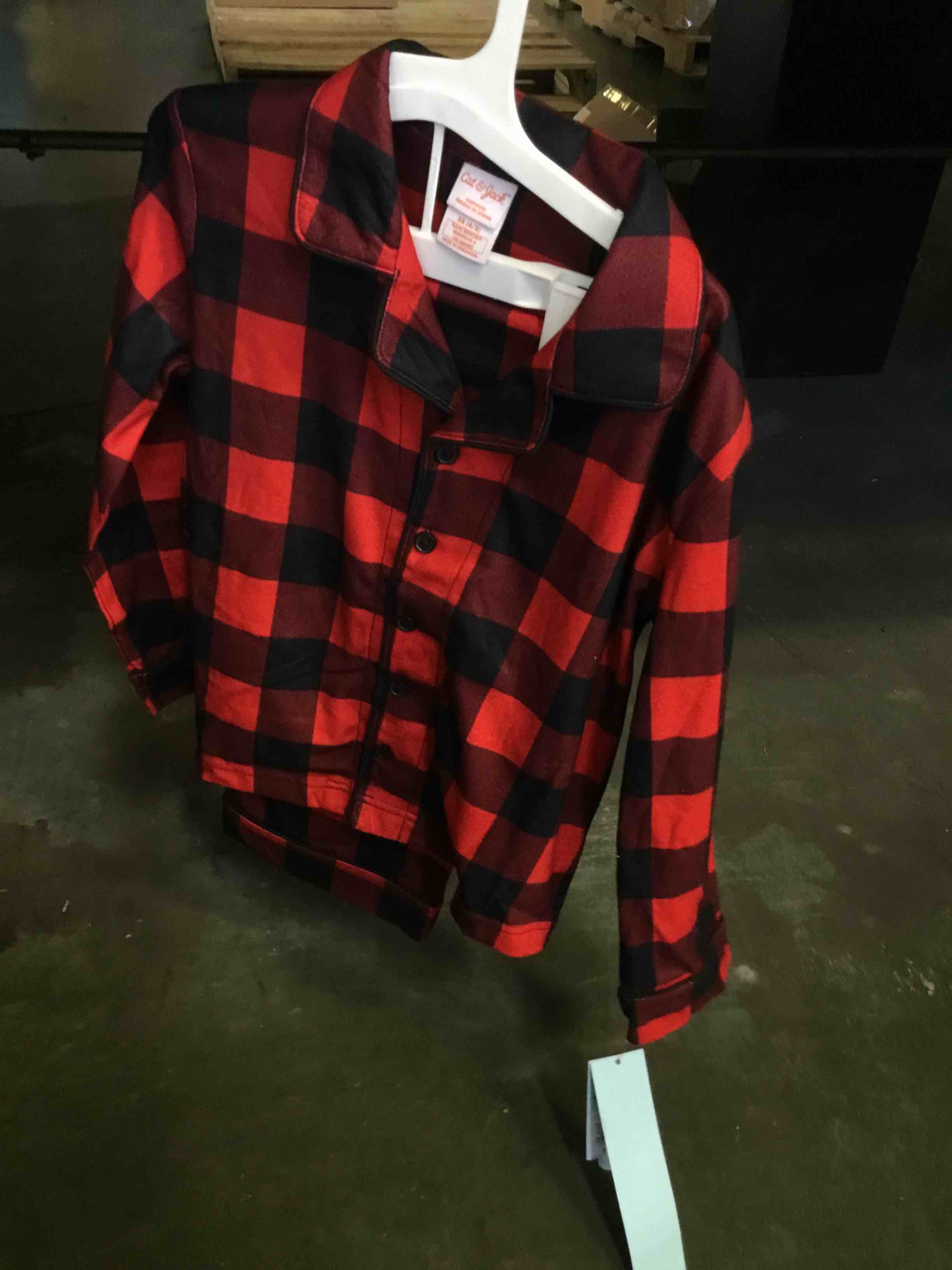Cat & Jack Buffalo Check Pajama Set Red, L (10/12)
