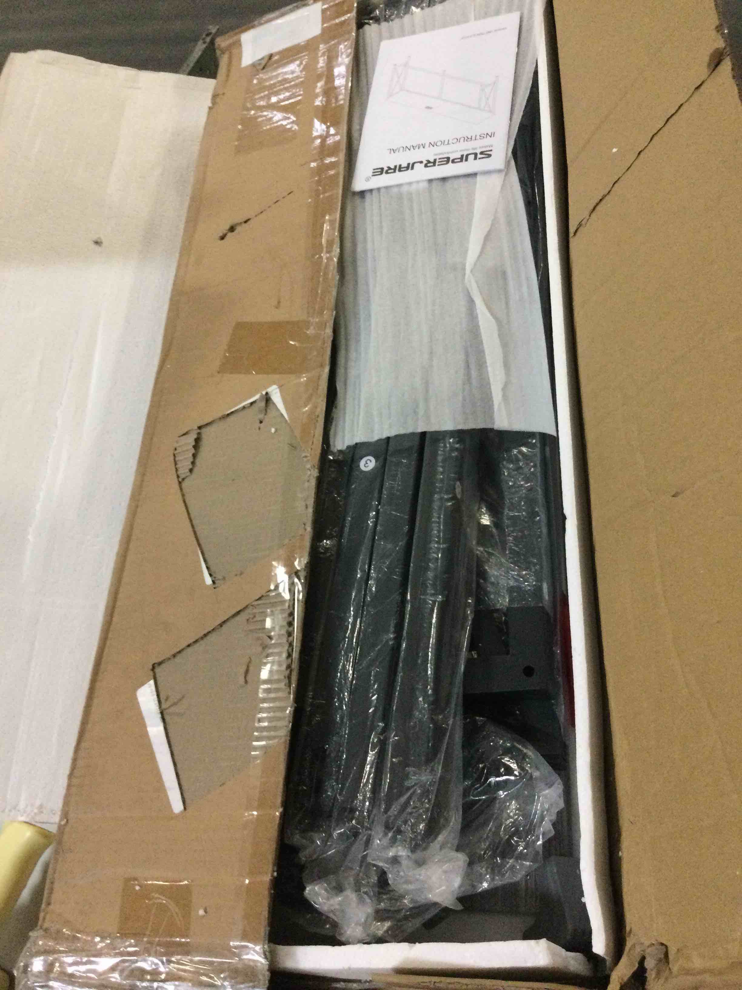 https://s3.amazonaws.com/lotting-images-prod/bidfta/RED5586618_1695839361680.jpeg