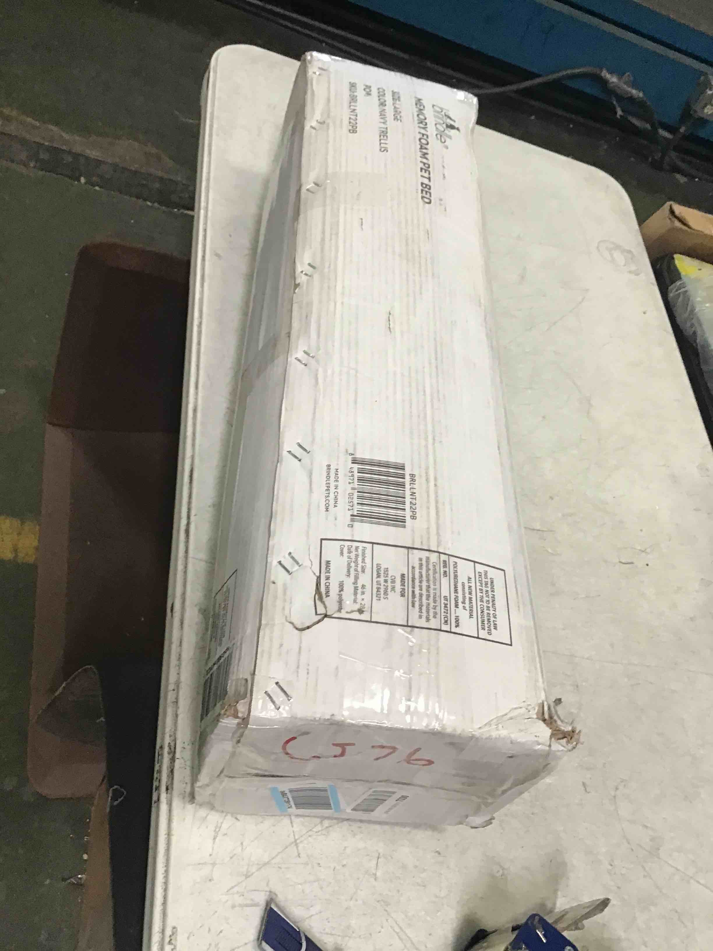 https://s3.amazonaws.com/lotting-images-prod/bidfta/RED5587148_1696345066515.jpeg