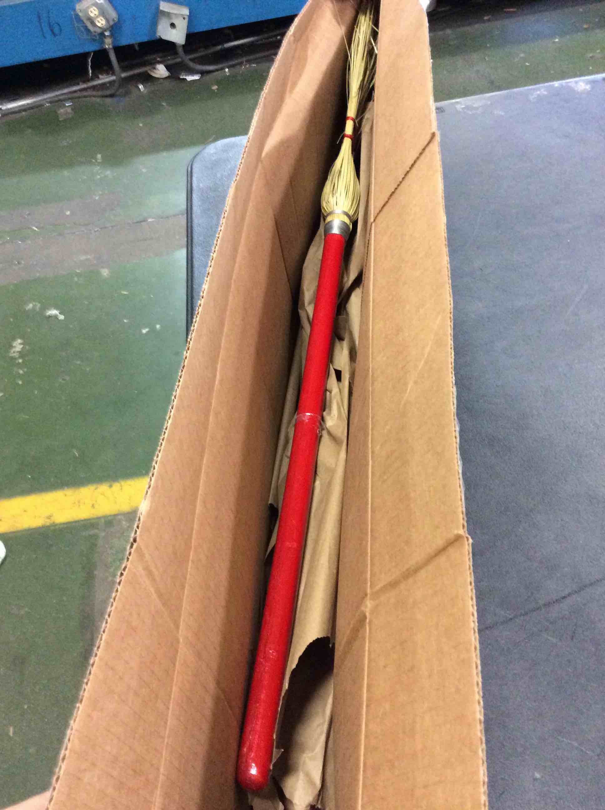 https://s3.amazonaws.com/lotting-images-prod/bidfta/RED5587754_1696615698466.jpeg
