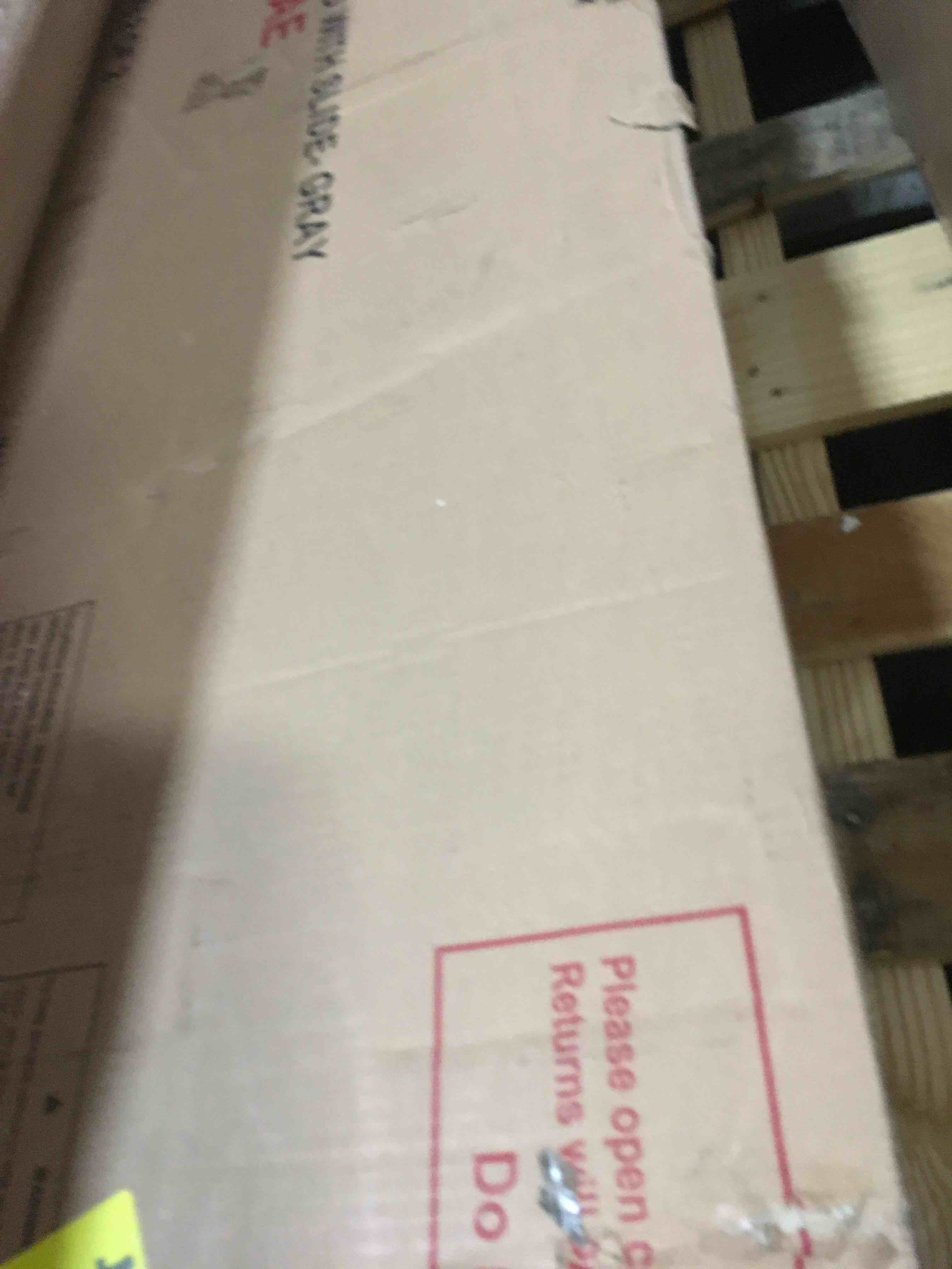 https://s3.amazonaws.com/lotting-images-prod/bidfta/RED5601488_1701283413356.jpeg