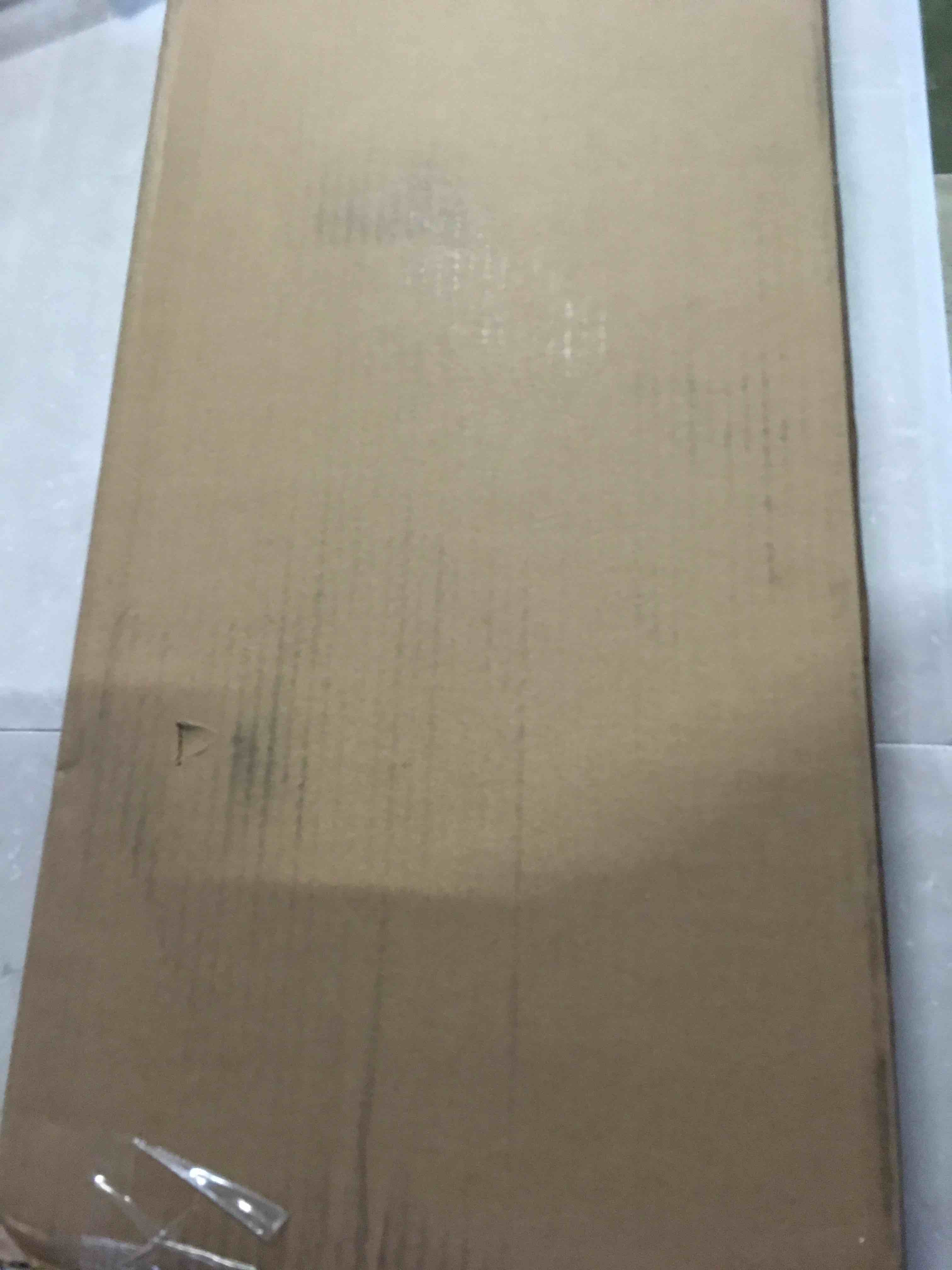 https://s3.amazonaws.com/lotting-images-prod/bidfta/RED5602023_1701716105646.jpeg