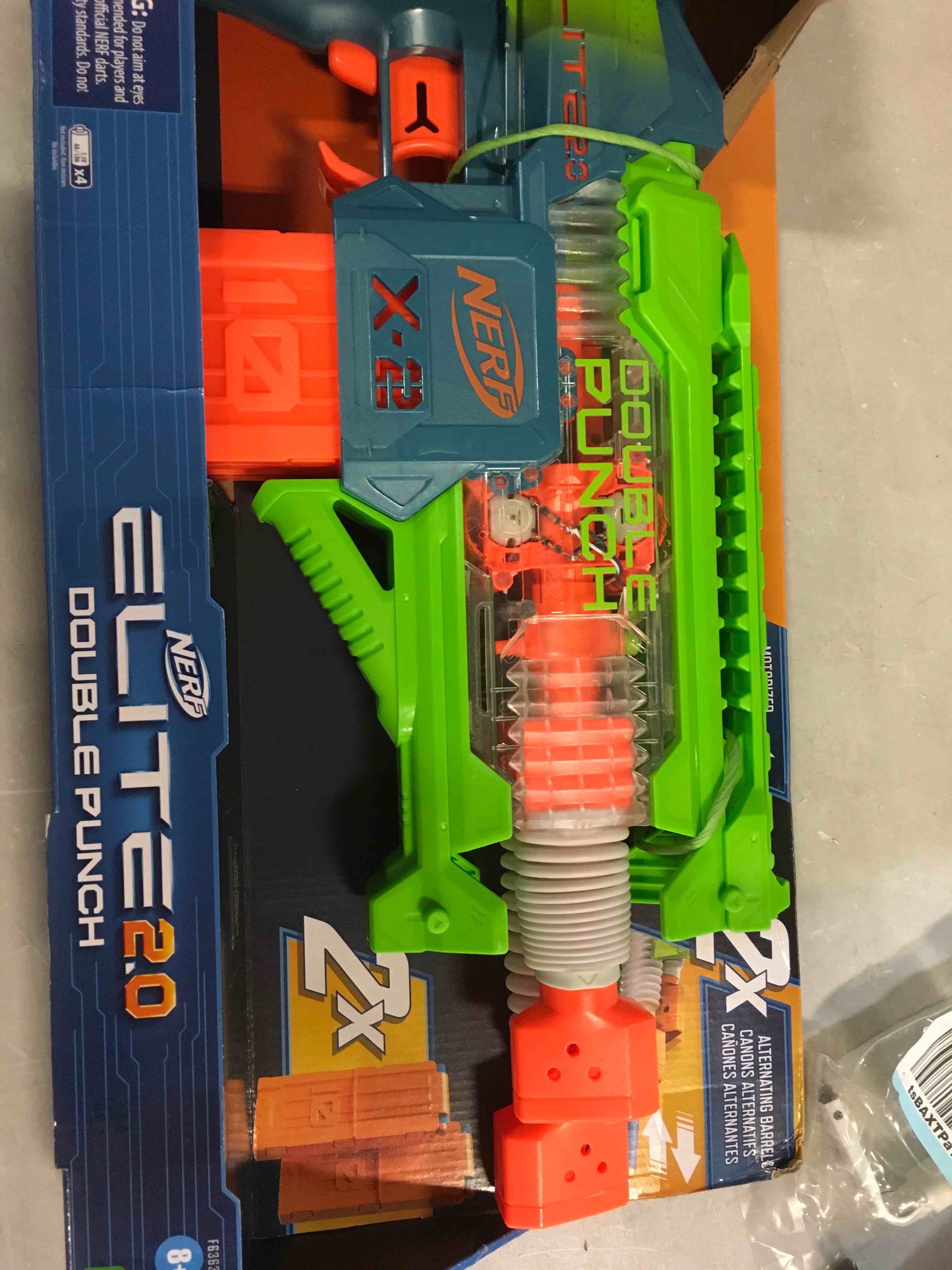 https://s3.amazonaws.com/lotting-images-prod/bidfta/RED5602023_1701716139731.jpeg
