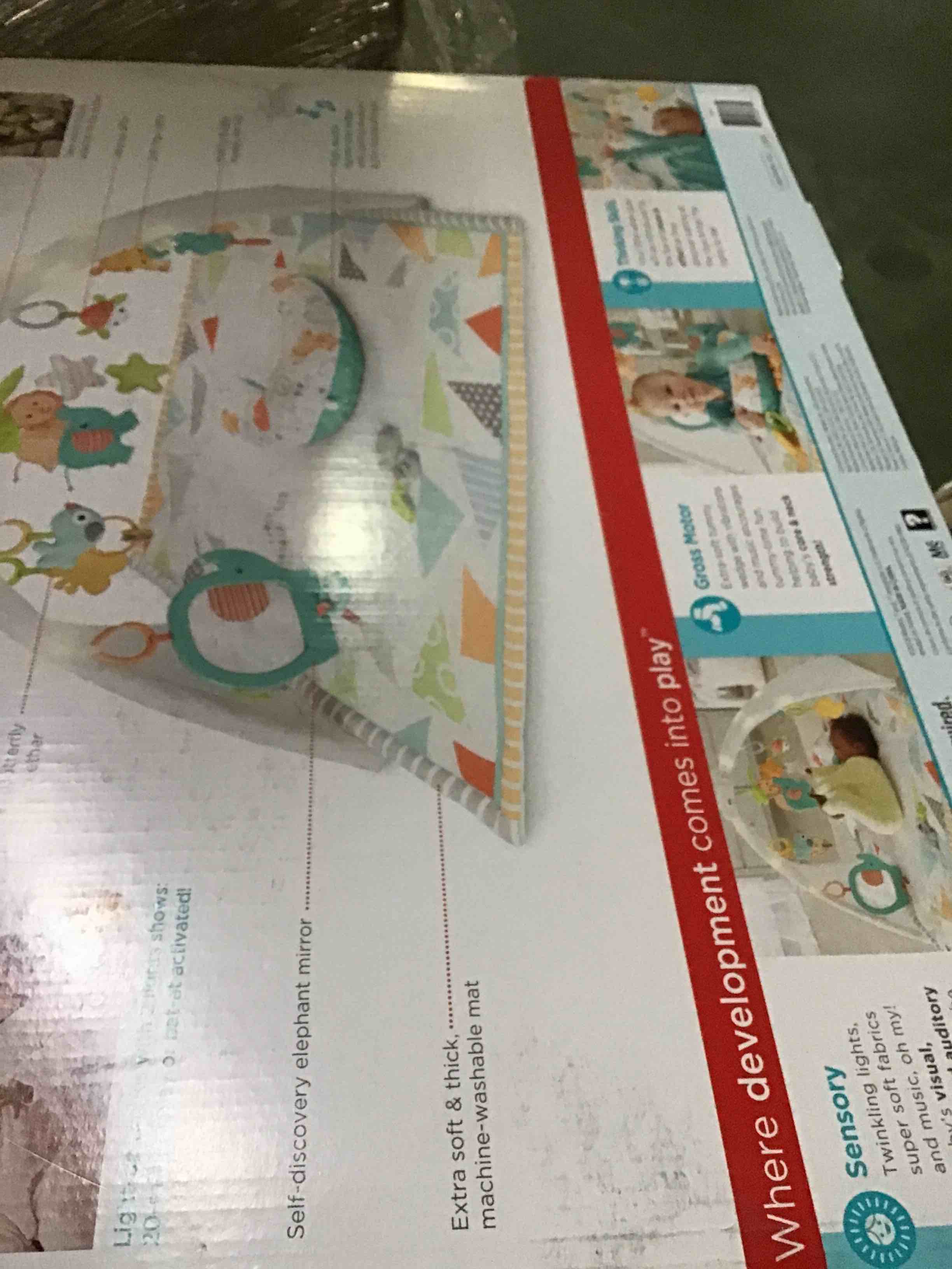https://s3.amazonaws.com/lotting-images-prod/bidfta/RED5602860_1702068387612.jpeg