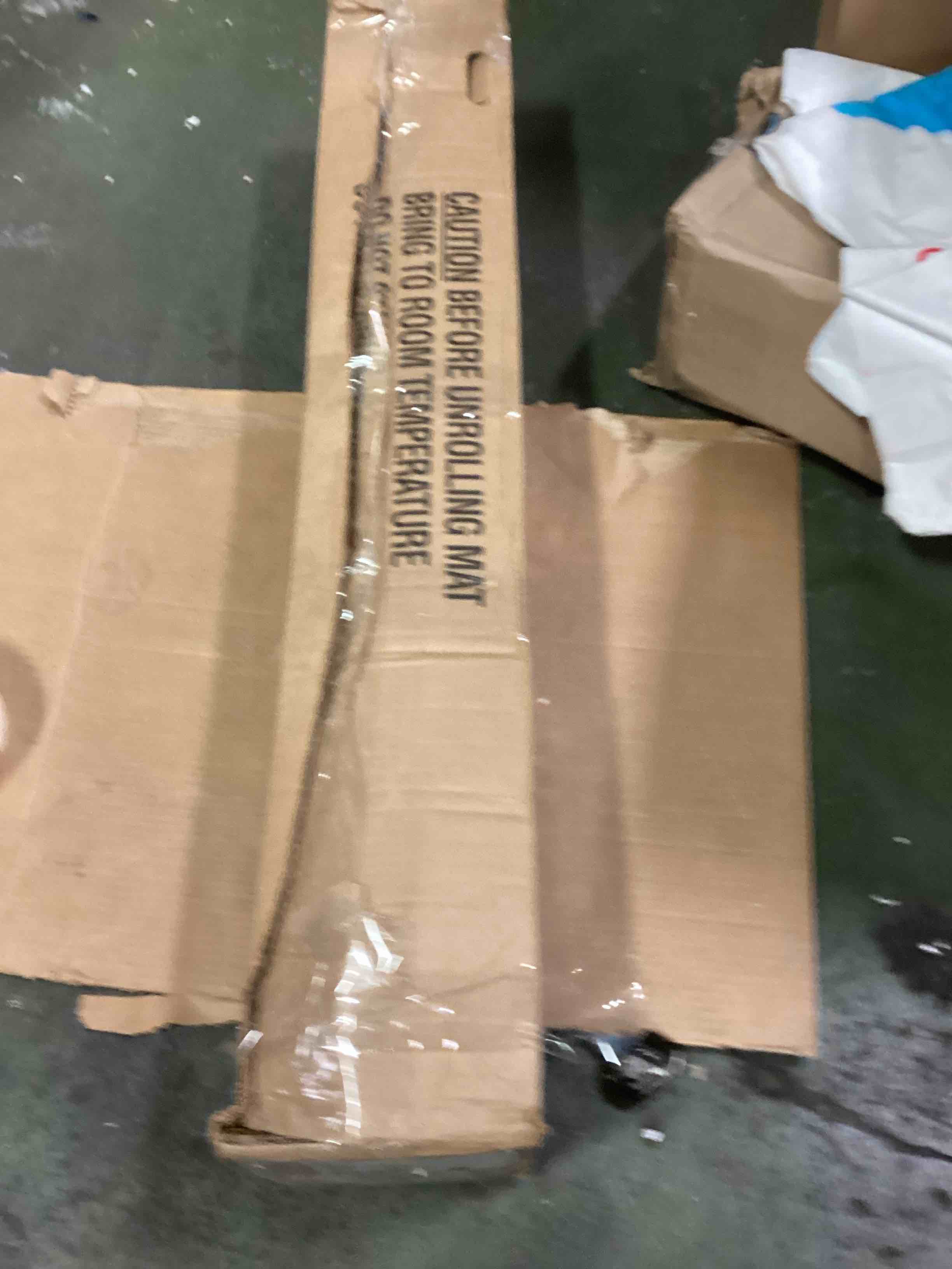 https://s3.amazonaws.com/lotting-images-prod/bidfta/RED5603290_1703345720634.jpeg