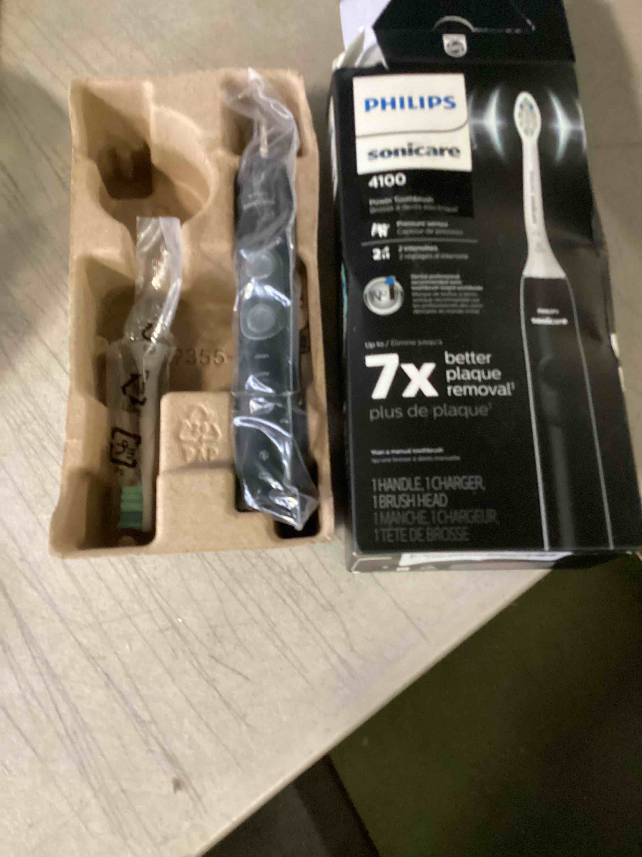 https://s3.amazonaws.com/lotting-images-prod/bidfta/RED5607666_1701458658324.jpeg