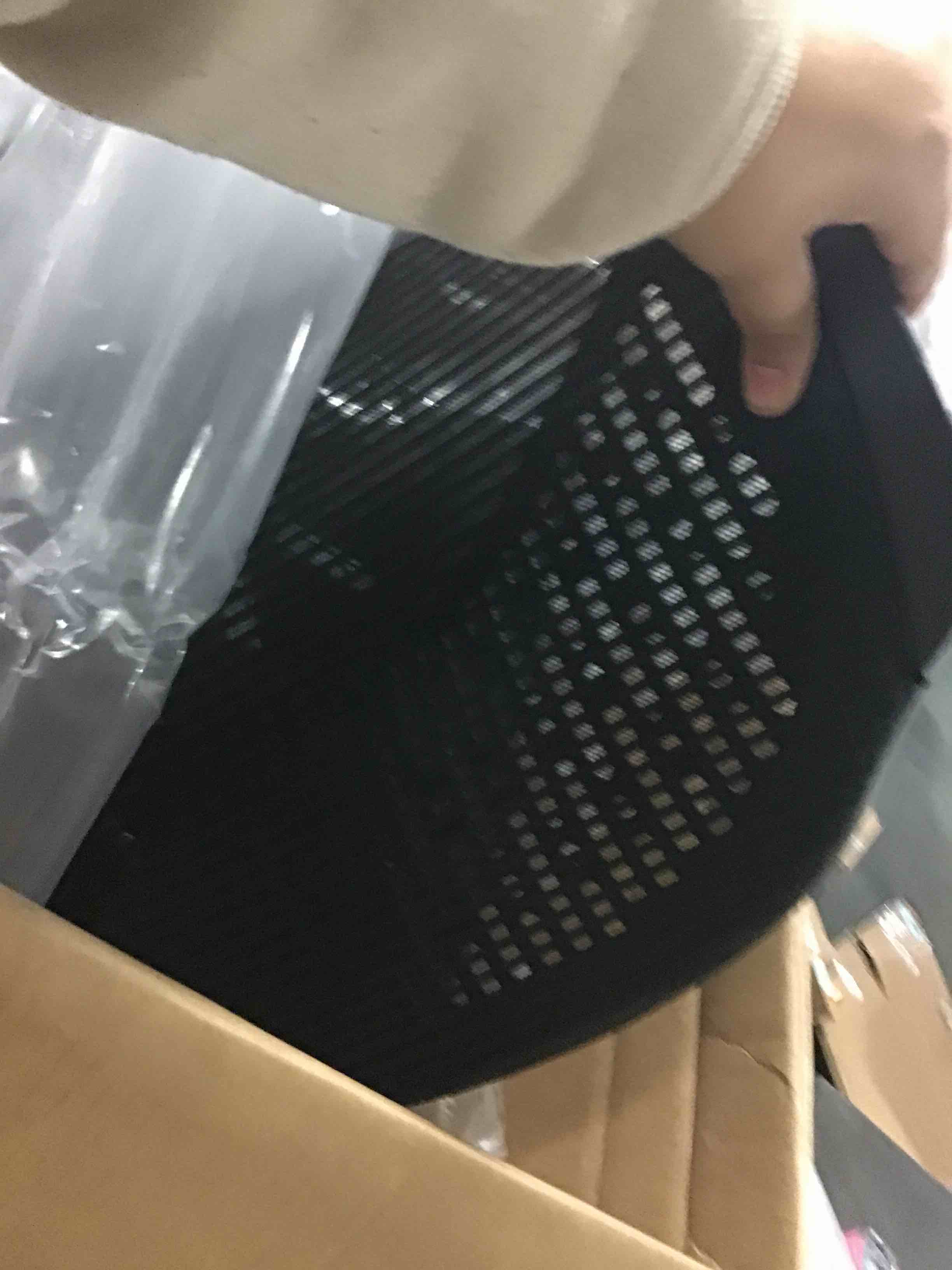 https://s3.amazonaws.com/lotting-images-prod/bidfta/RED5609305_1701260507827.jpeg