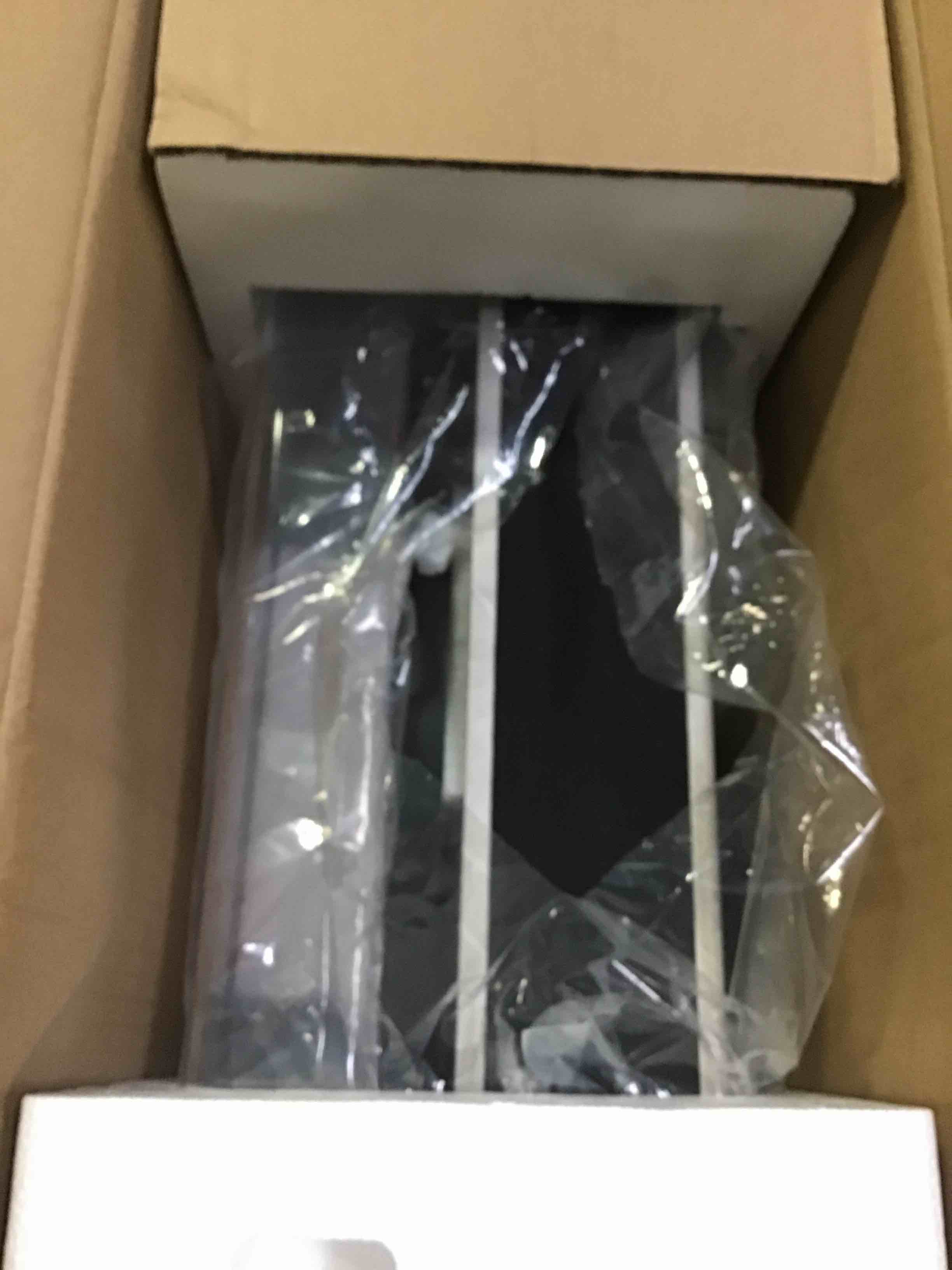 https://s3.amazonaws.com/lotting-images-prod/bidfta/RED5609867_1701873358657.jpeg