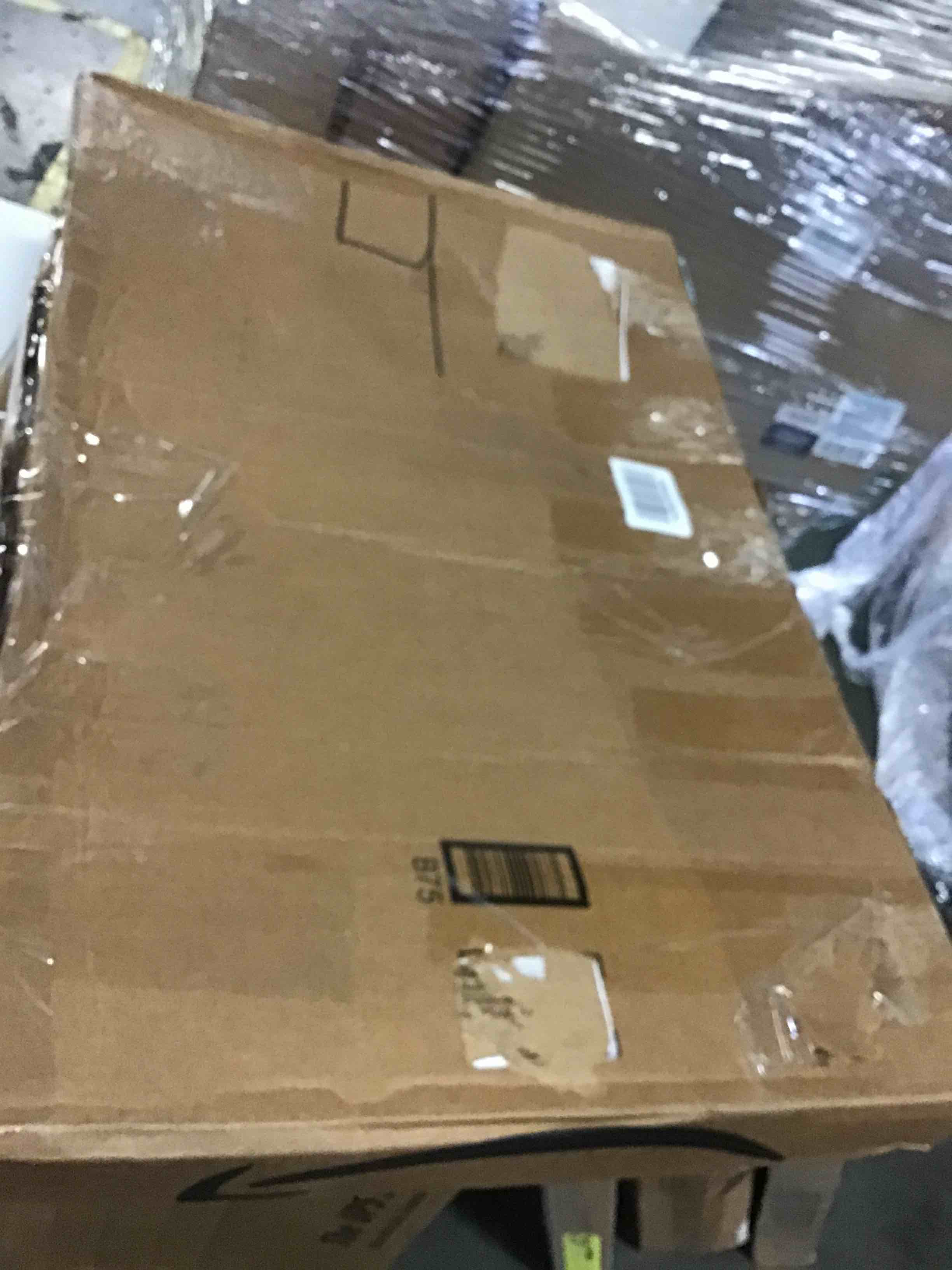 https://s3.amazonaws.com/lotting-images-prod/bidfta/RED5612562_1697469362331.jpeg