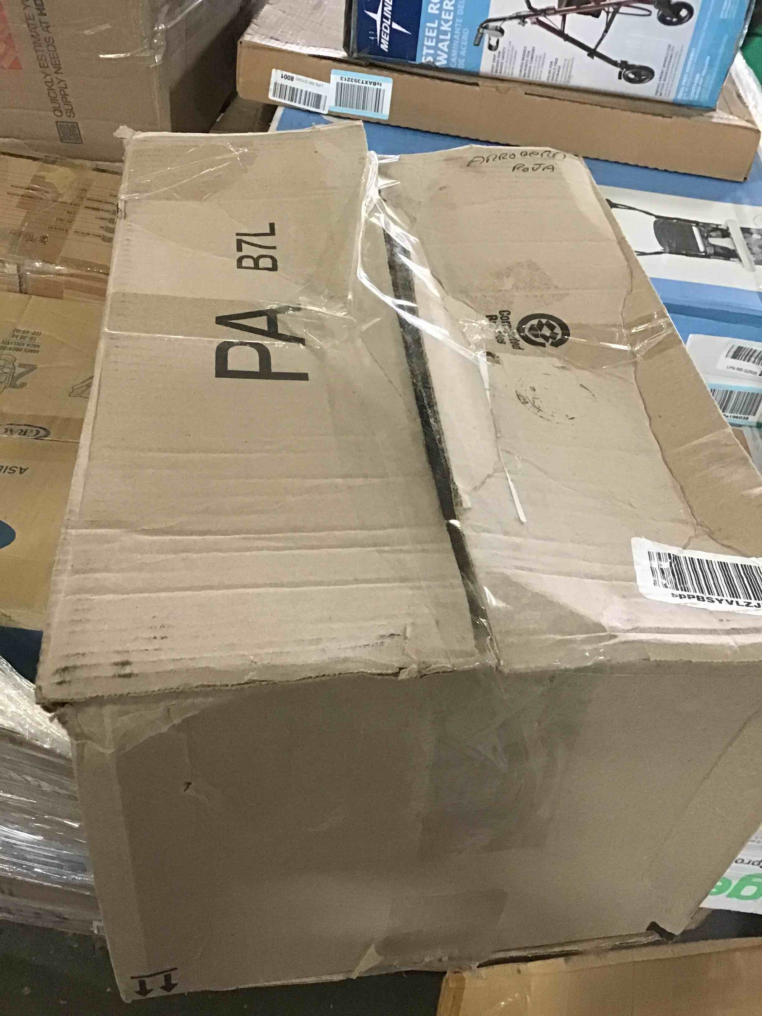 https://s3.amazonaws.com/lotting-images-prod/bidfta/RED5613202_1697729741047.jpeg