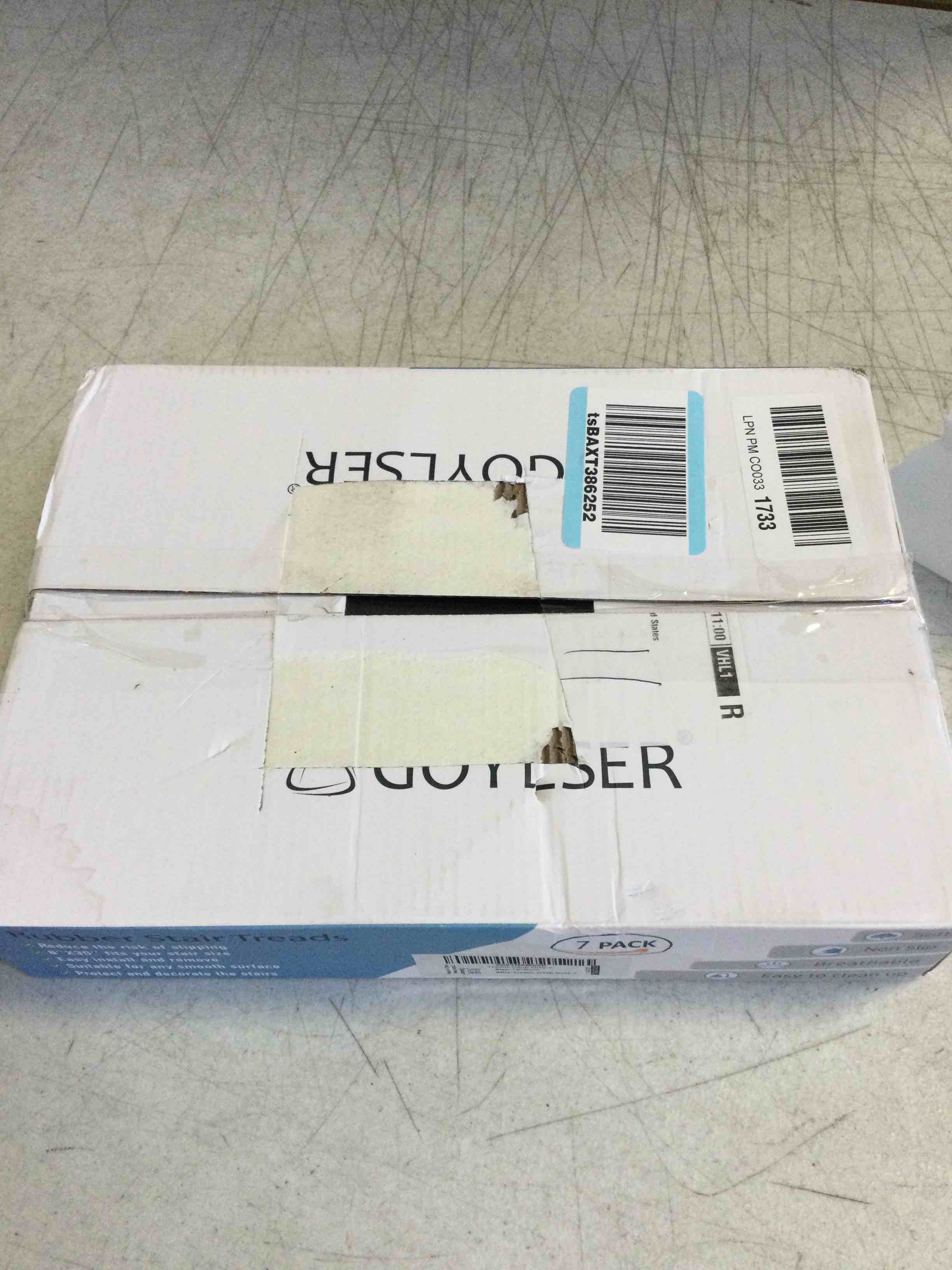 https://s3.amazonaws.com/lotting-images-prod/bidfta/RED5614486_1697639146478.jpeg