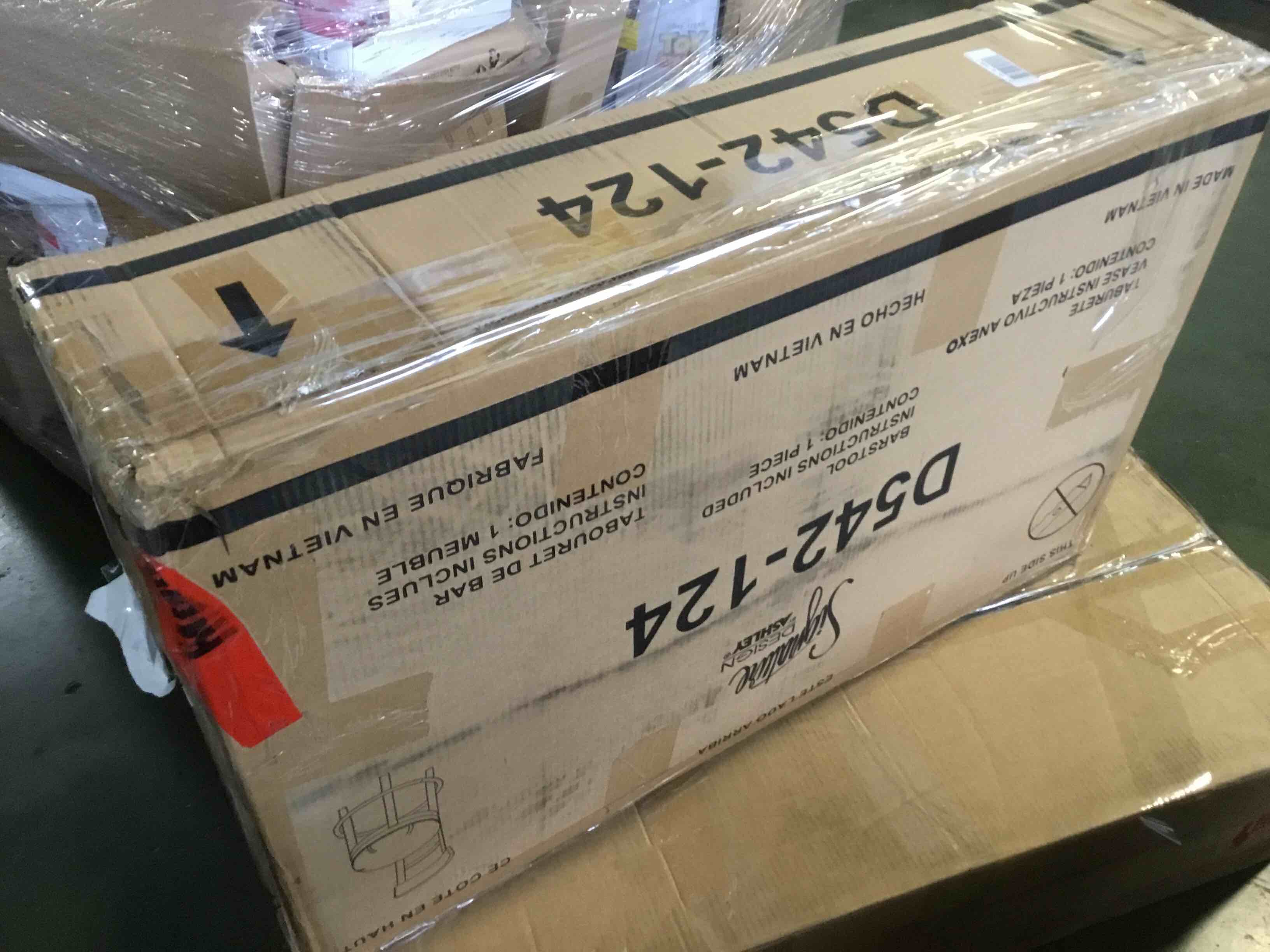 https://s3.amazonaws.com/lotting-images-prod/bidfta/RED5615696_1697048581921.jpeg