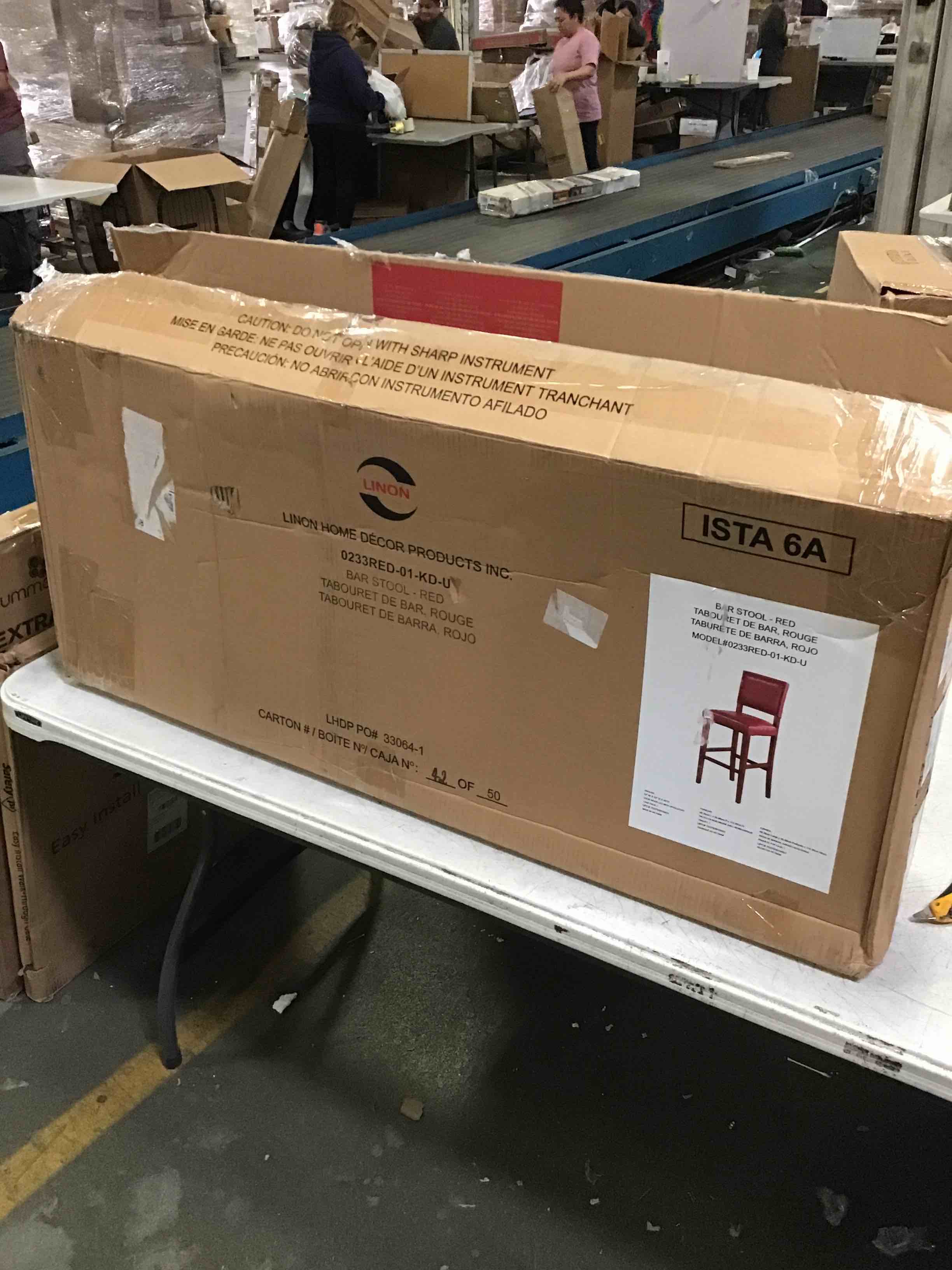 https://s3.amazonaws.com/lotting-images-prod/bidfta/RED5617765_1697566403943.jpeg