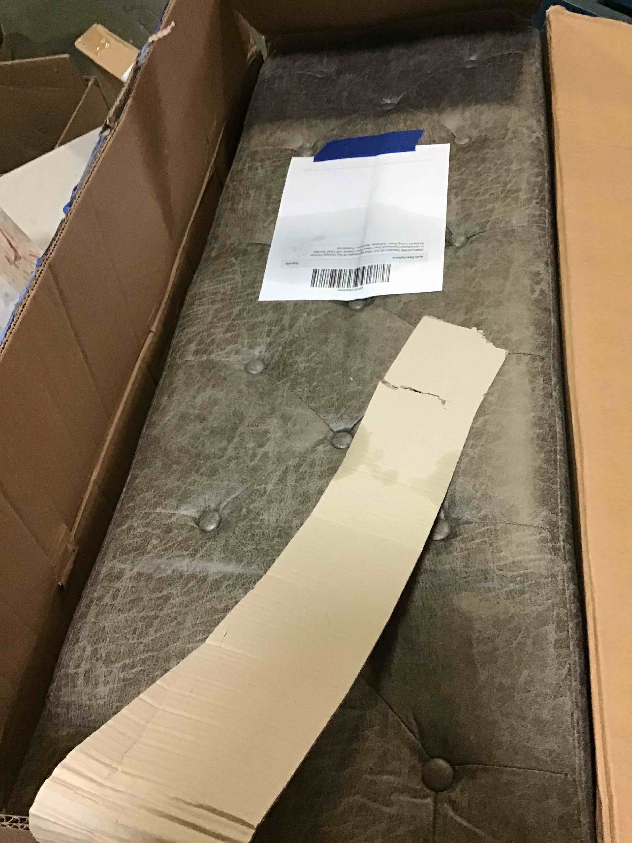 https://s3.amazonaws.com/lotting-images-prod/bidfta/RED5618759_1697482408244.jpeg