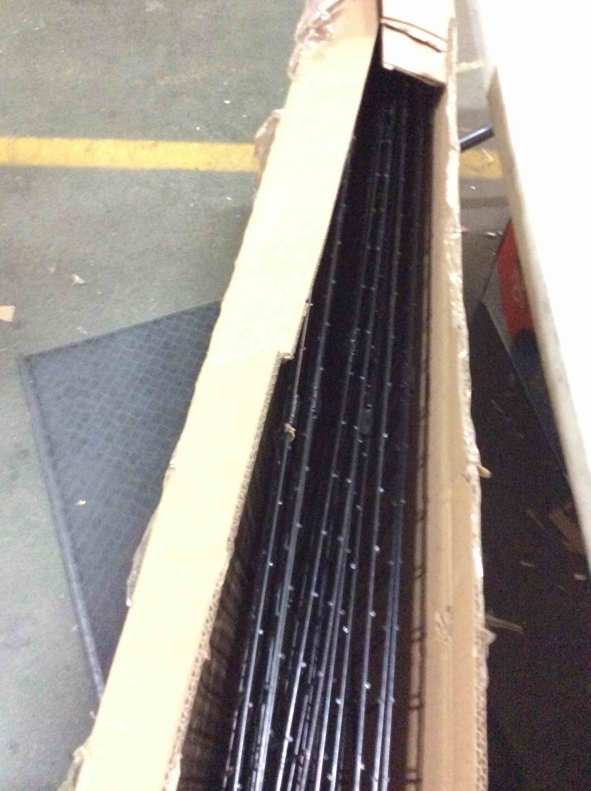 https://s3.amazonaws.com/lotting-images-prod/bidfta/RED5619290_1697738053518.jpeg