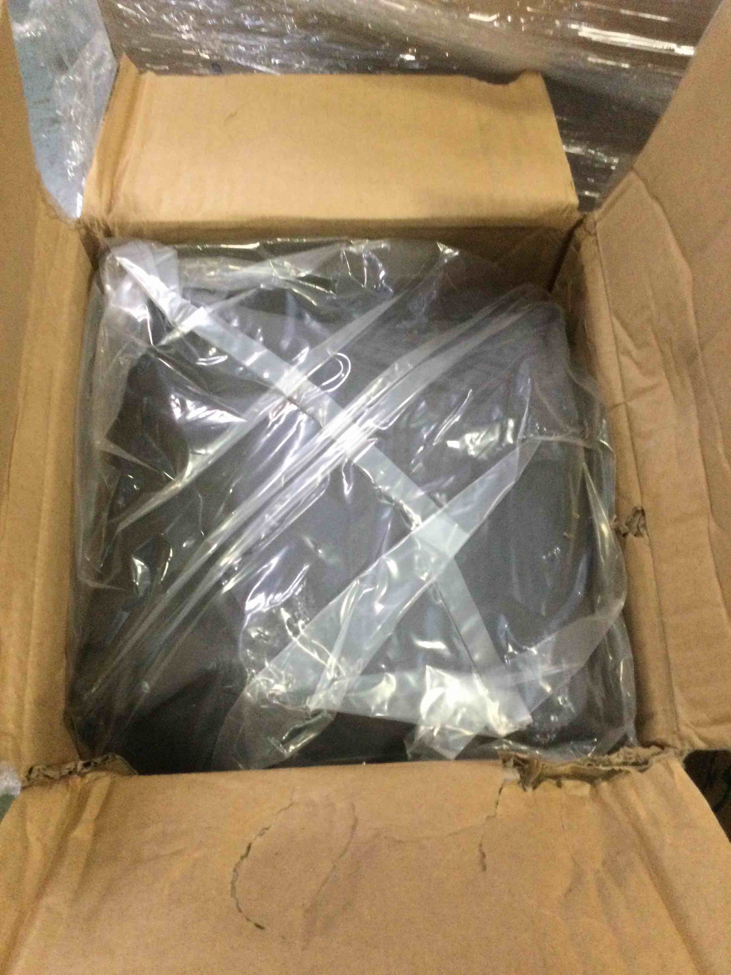 https://s3.amazonaws.com/lotting-images-prod/bidfta/RED5619506_1696858002198.jpeg