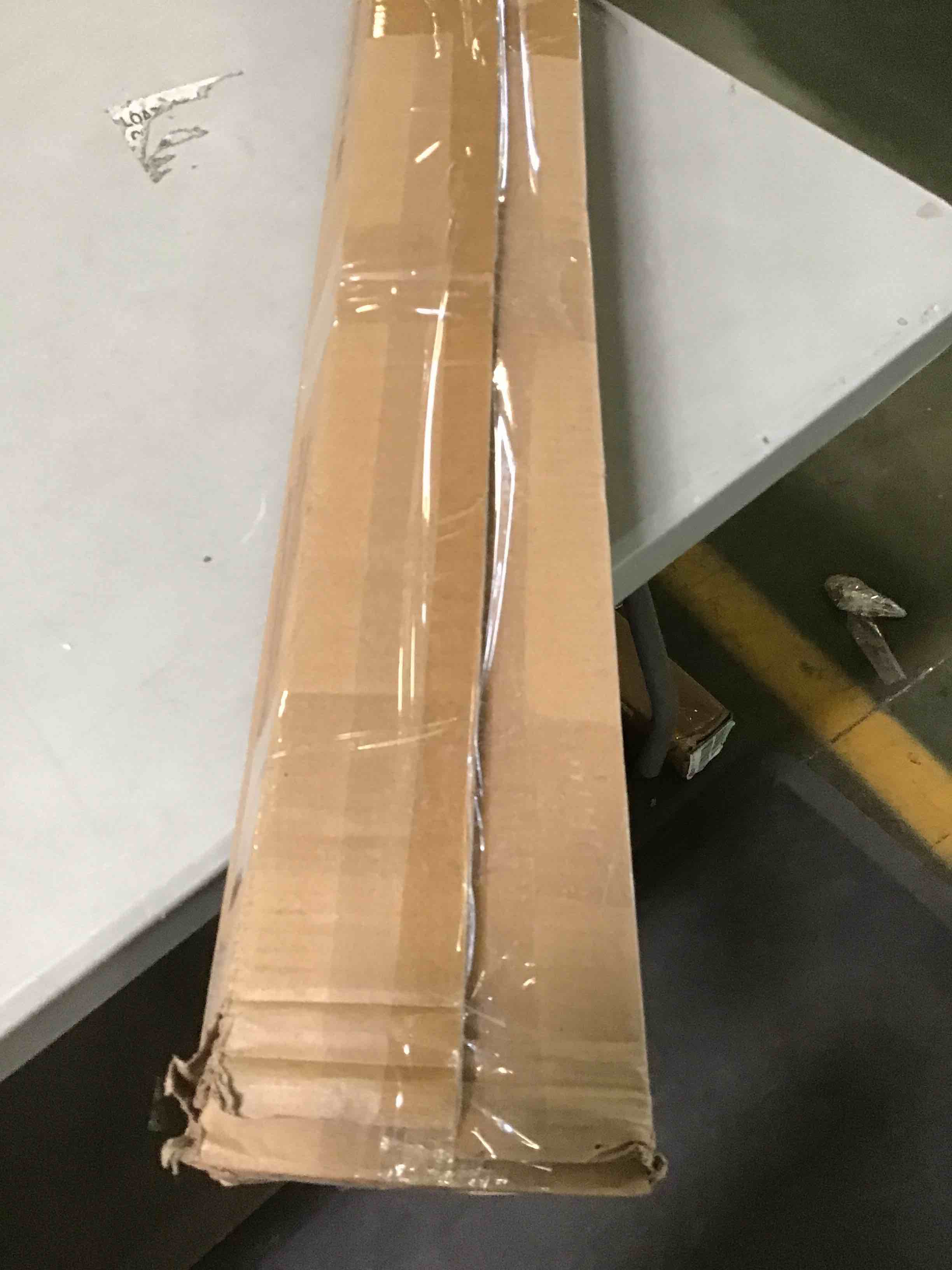 https://s3.amazonaws.com/lotting-images-prod/bidfta/RED5620177_1697124059308.jpeg