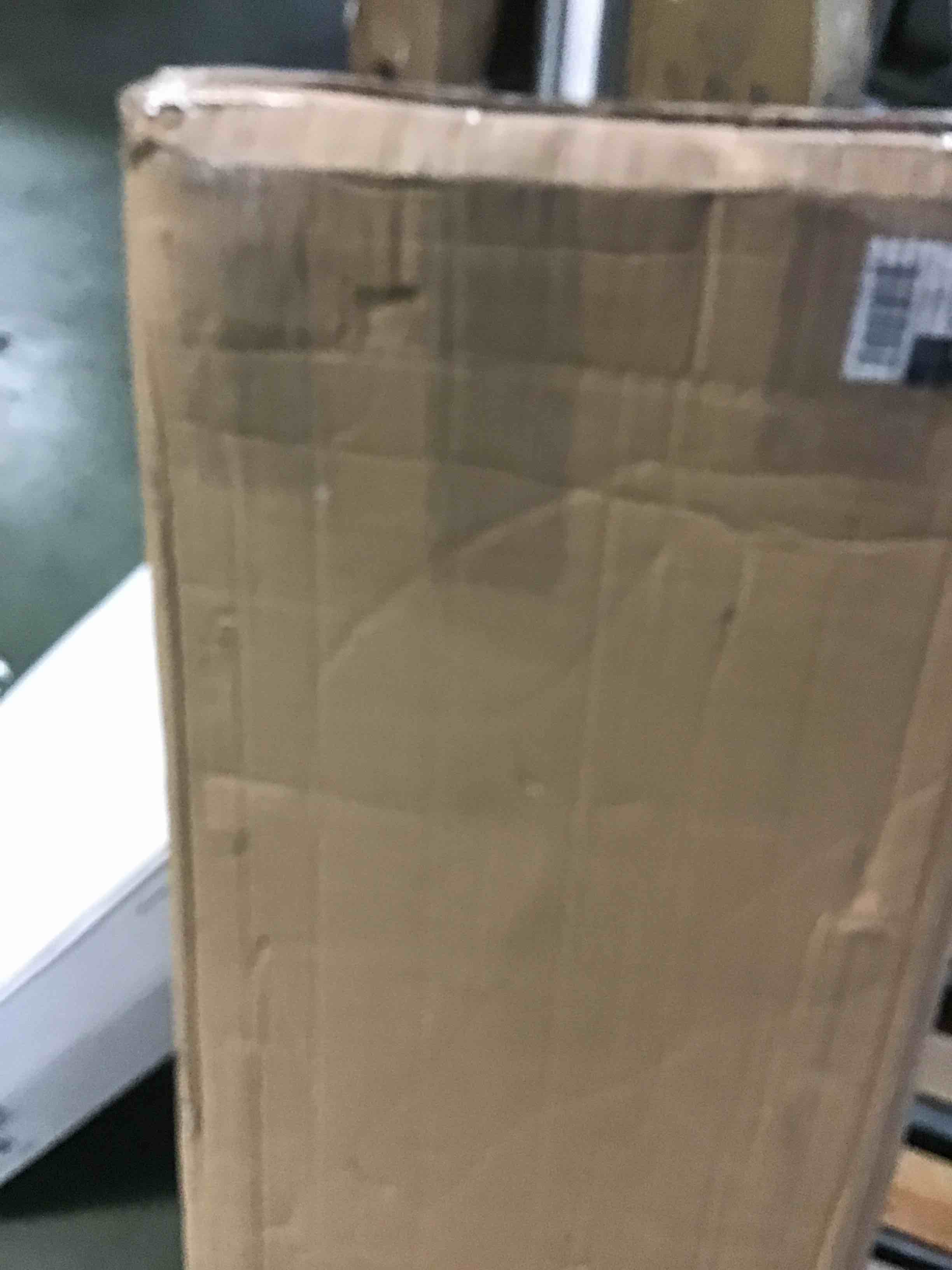https://s3.amazonaws.com/lotting-images-prod/bidfta/RED5620639_1697556981713.jpeg