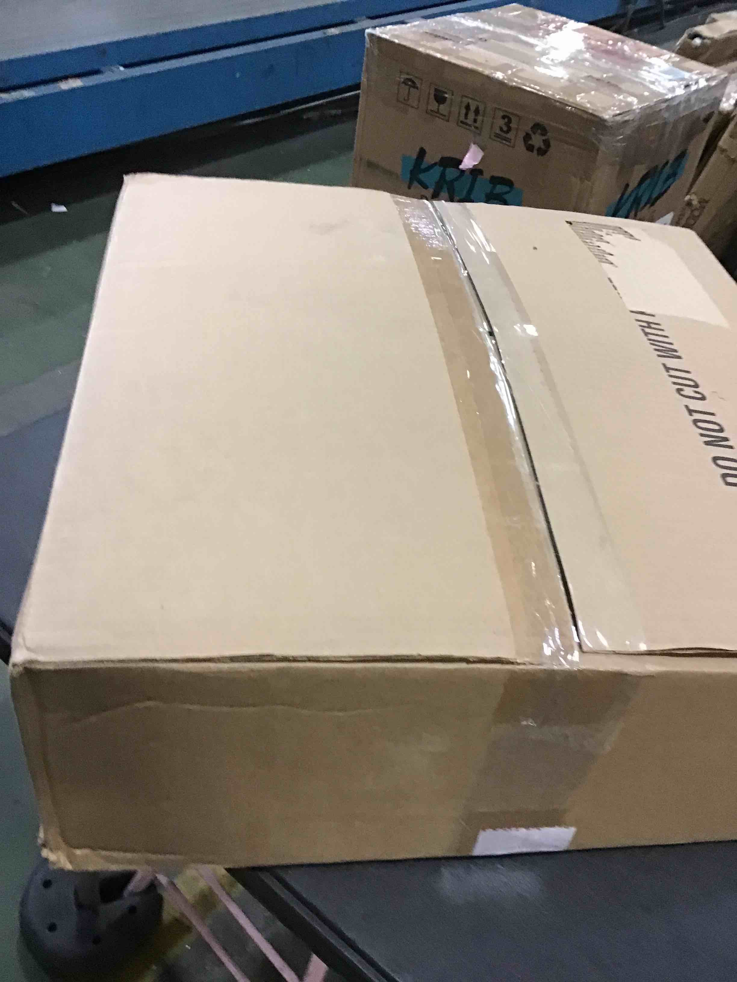 https://s3.amazonaws.com/lotting-images-prod/bidfta/RED5620661_1697563761771.jpeg