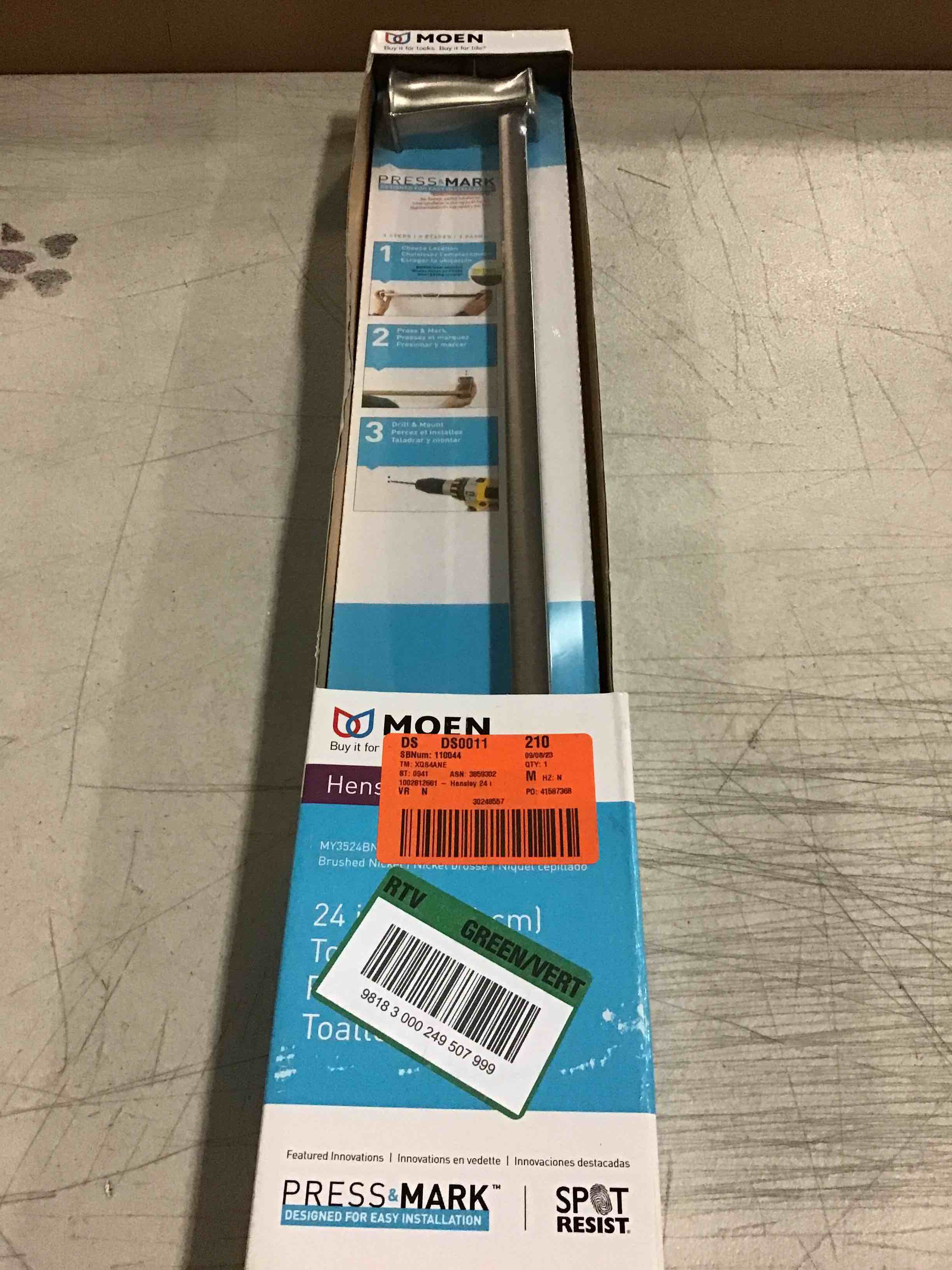 https://s3.amazonaws.com/lotting-images-prod/bidfta/RED5621180_1696848200778.jpeg
