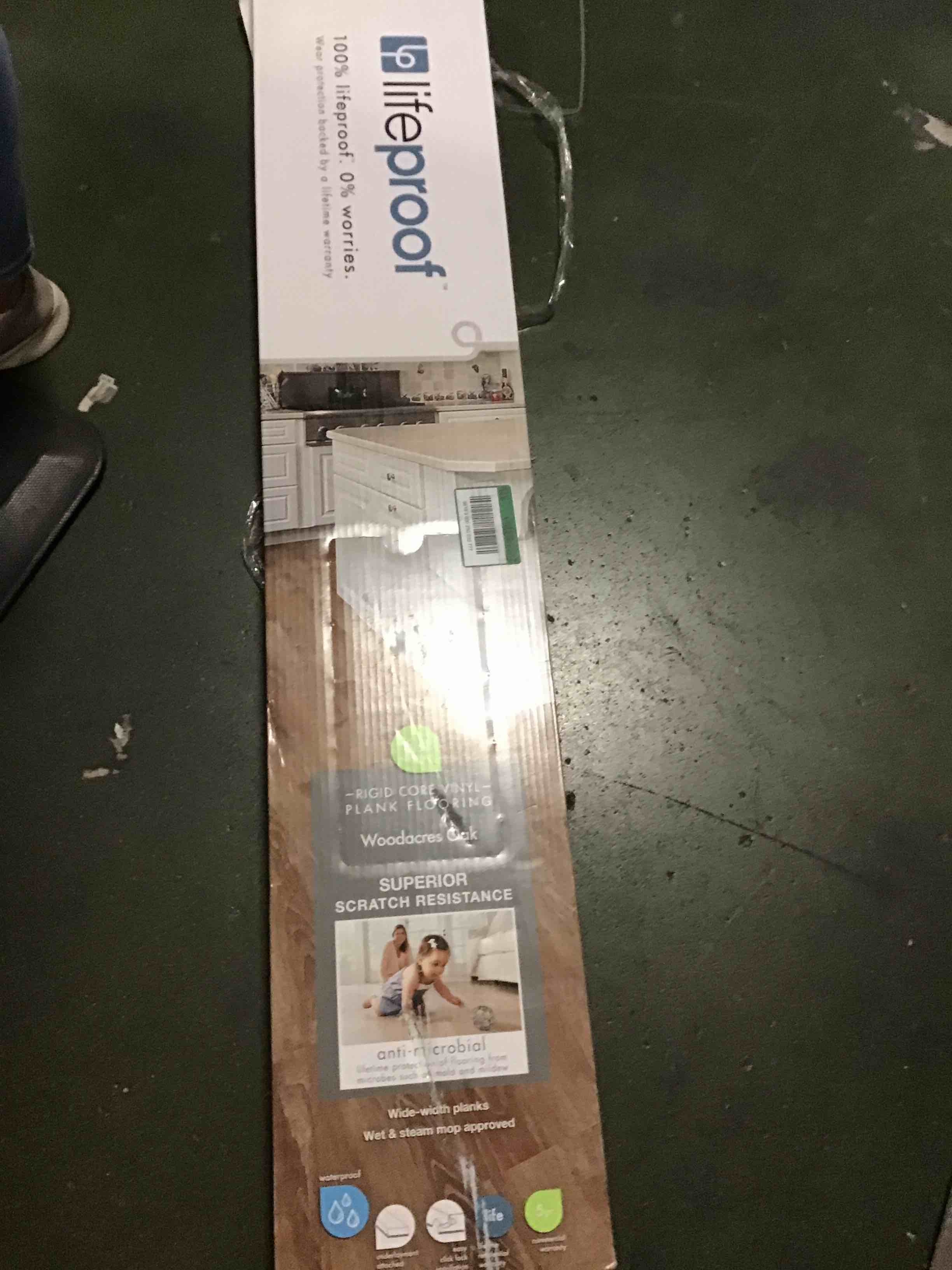 https://s3.amazonaws.com/lotting-images-prod/bidfta/RED5621216_1696853906158.jpeg