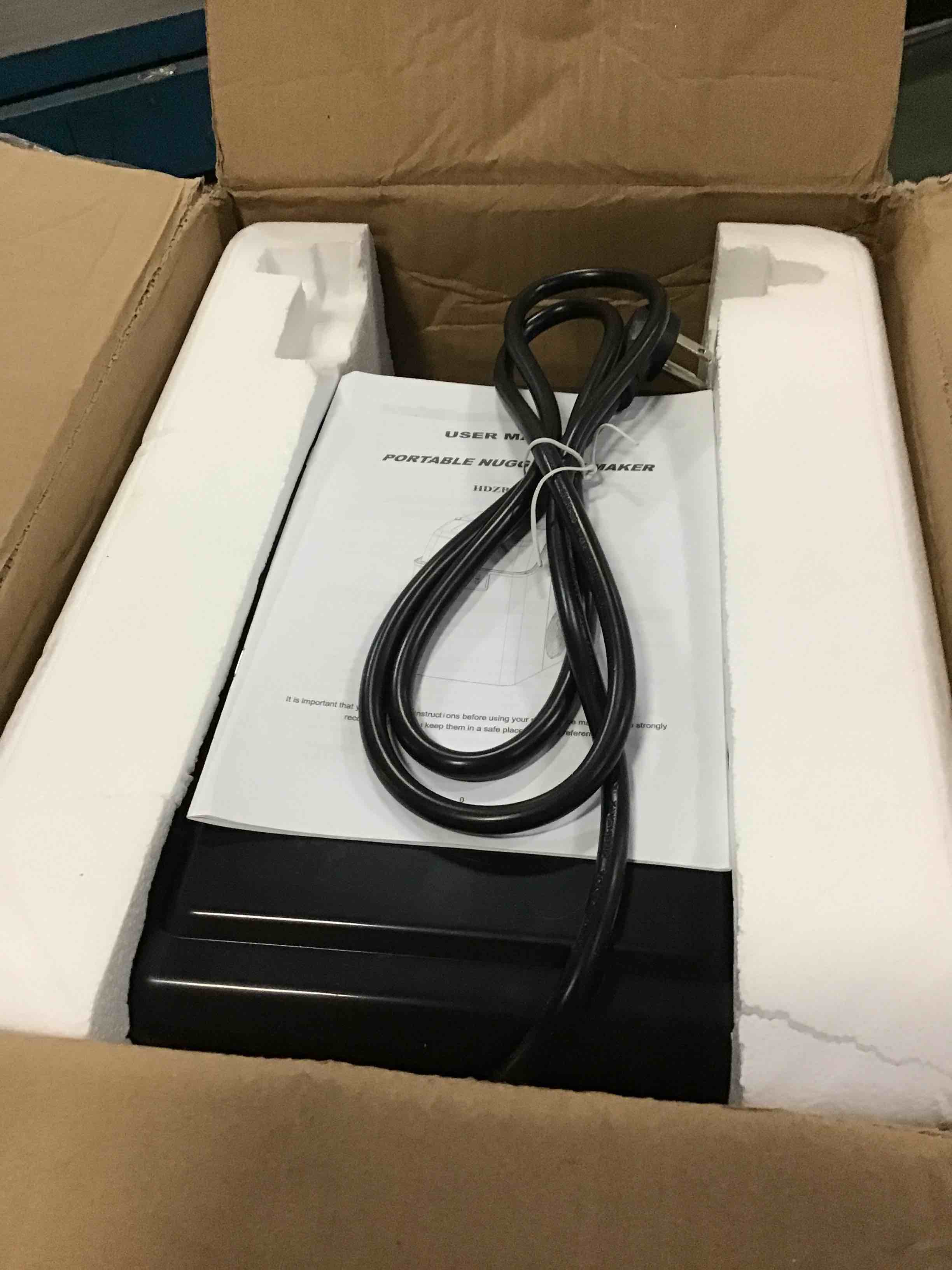 https://s3.amazonaws.com/lotting-images-prod/bidfta/RED5622801_1696597075277.jpeg