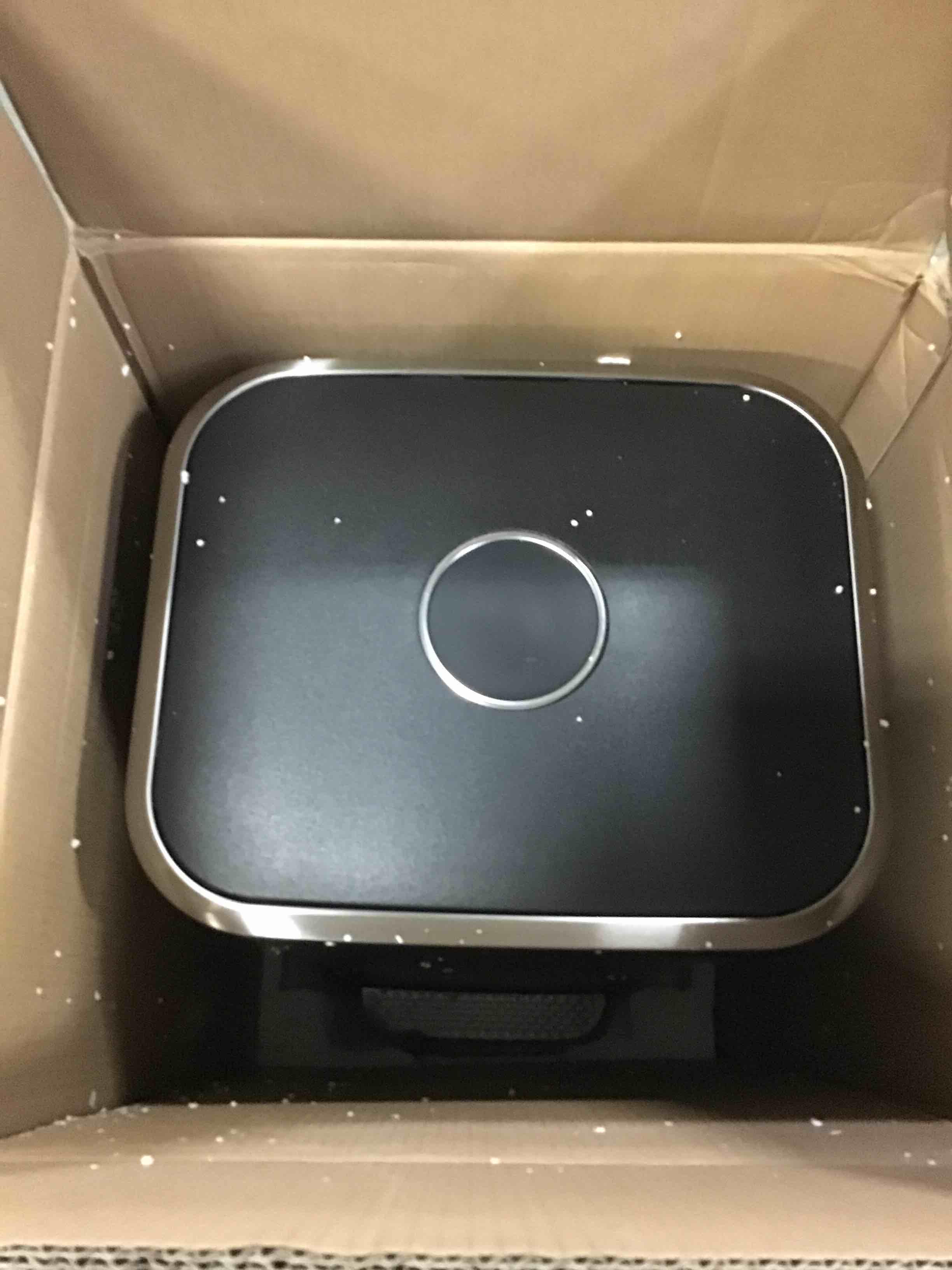 https://s3.amazonaws.com/lotting-images-prod/bidfta/RED5622805_1696597411585.jpeg