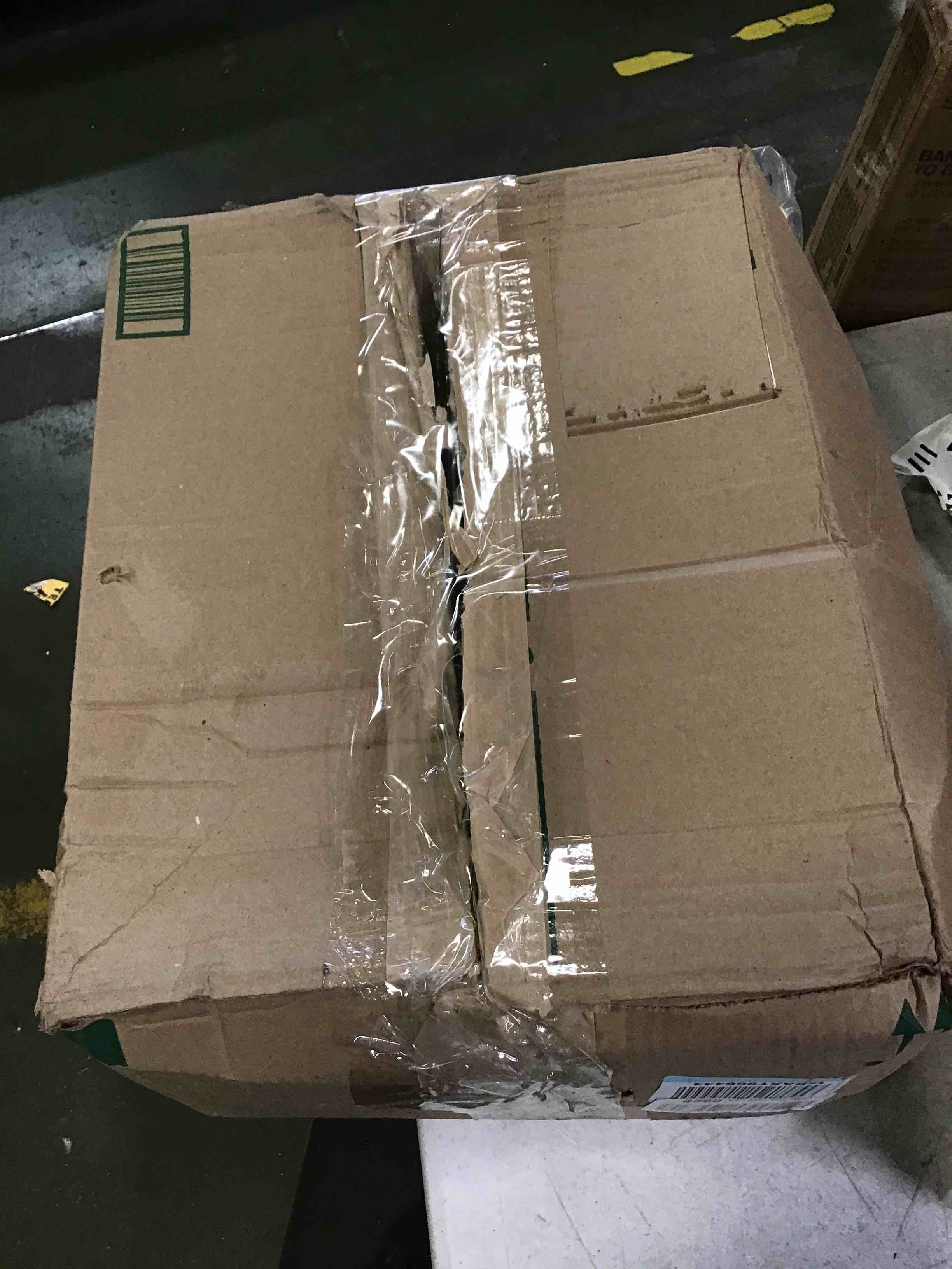 https://s3.amazonaws.com/lotting-images-prod/bidfta/RED5622911_1696618022770.jpeg