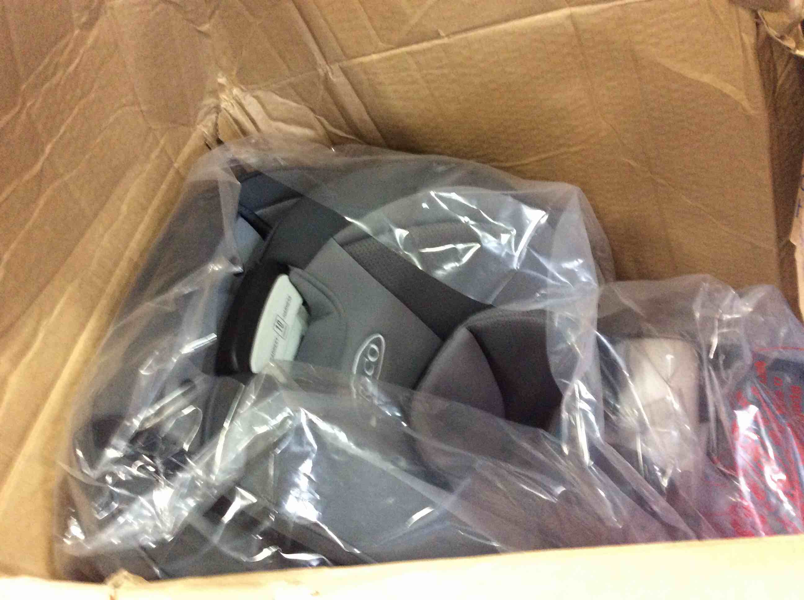 https://s3.amazonaws.com/lotting-images-prod/bidfta/RED5623008_1696865360458.jpeg