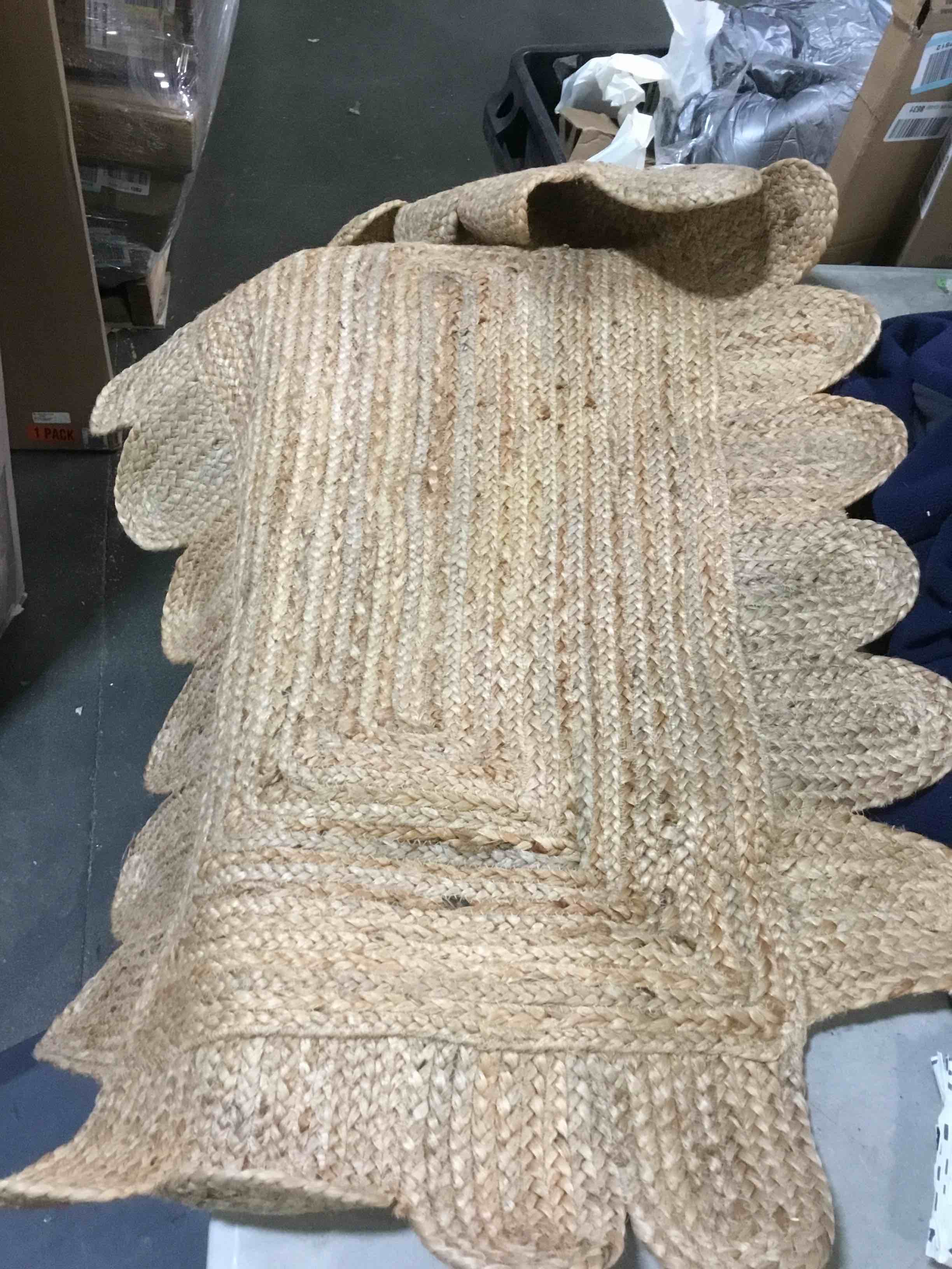Area rug 