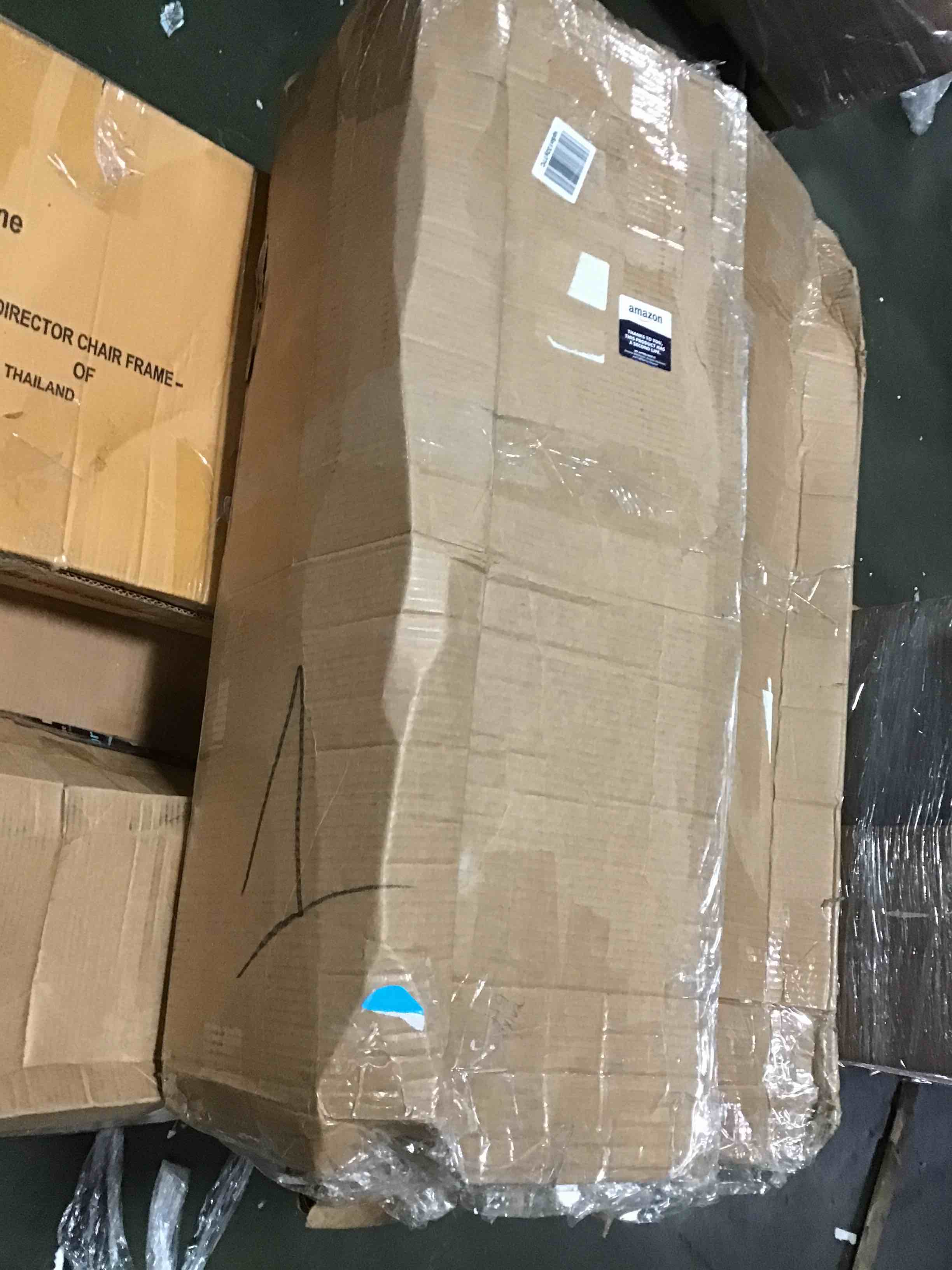 https://s3.amazonaws.com/lotting-images-prod/bidfta/RED5623823_1699902475507.jpeg