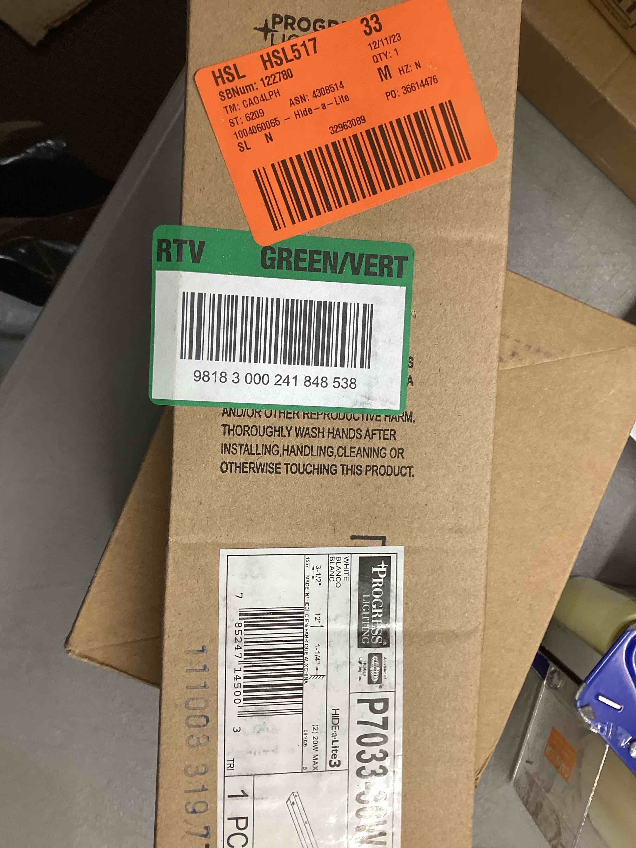 https://s3.amazonaws.com/lotting-images-prod/bidfta/RED5624032_1704306243758.jpeg