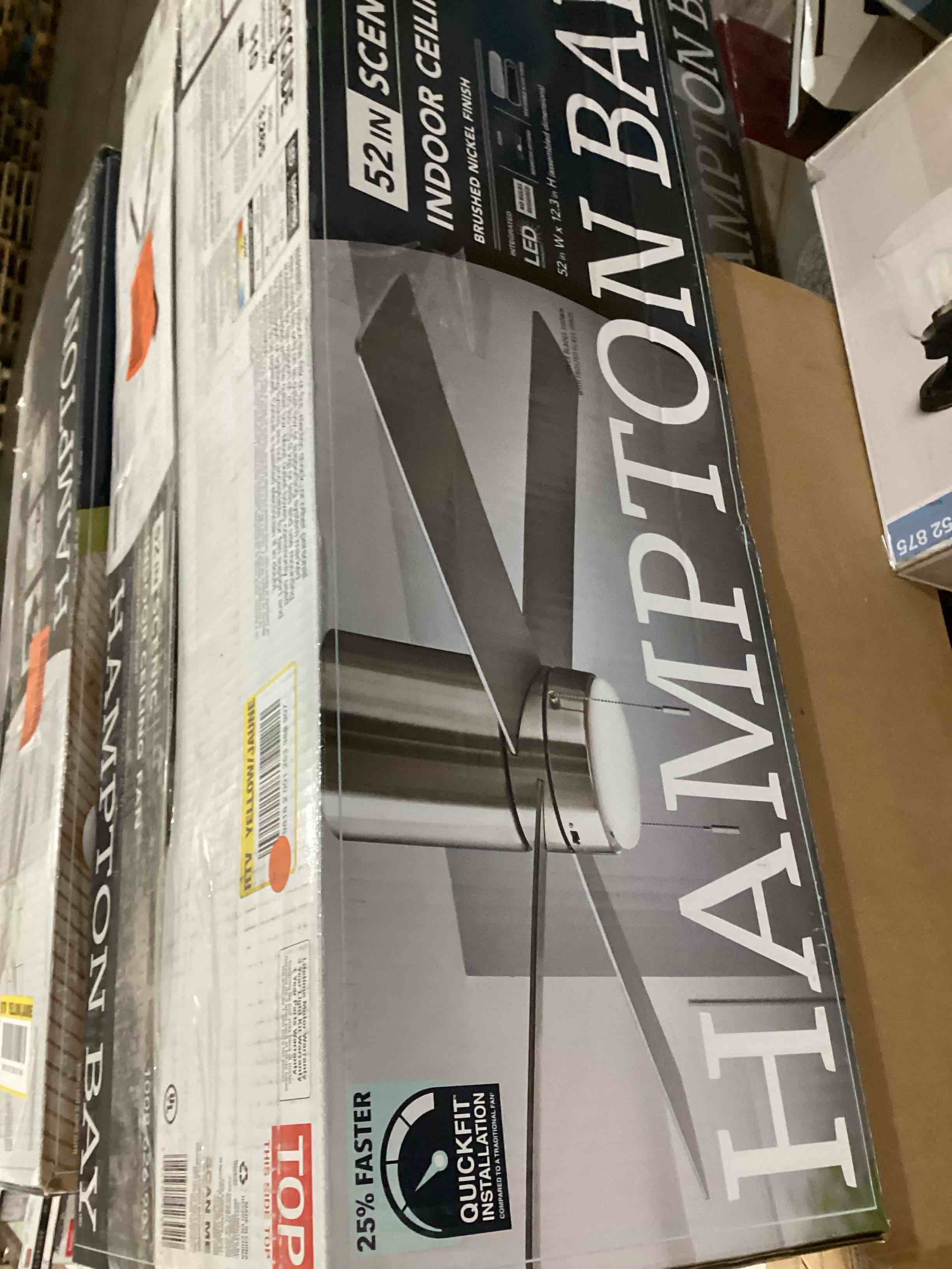 https://s3.amazonaws.com/lotting-images-prod/bidfta/RED5624818_1706127310602.jpeg