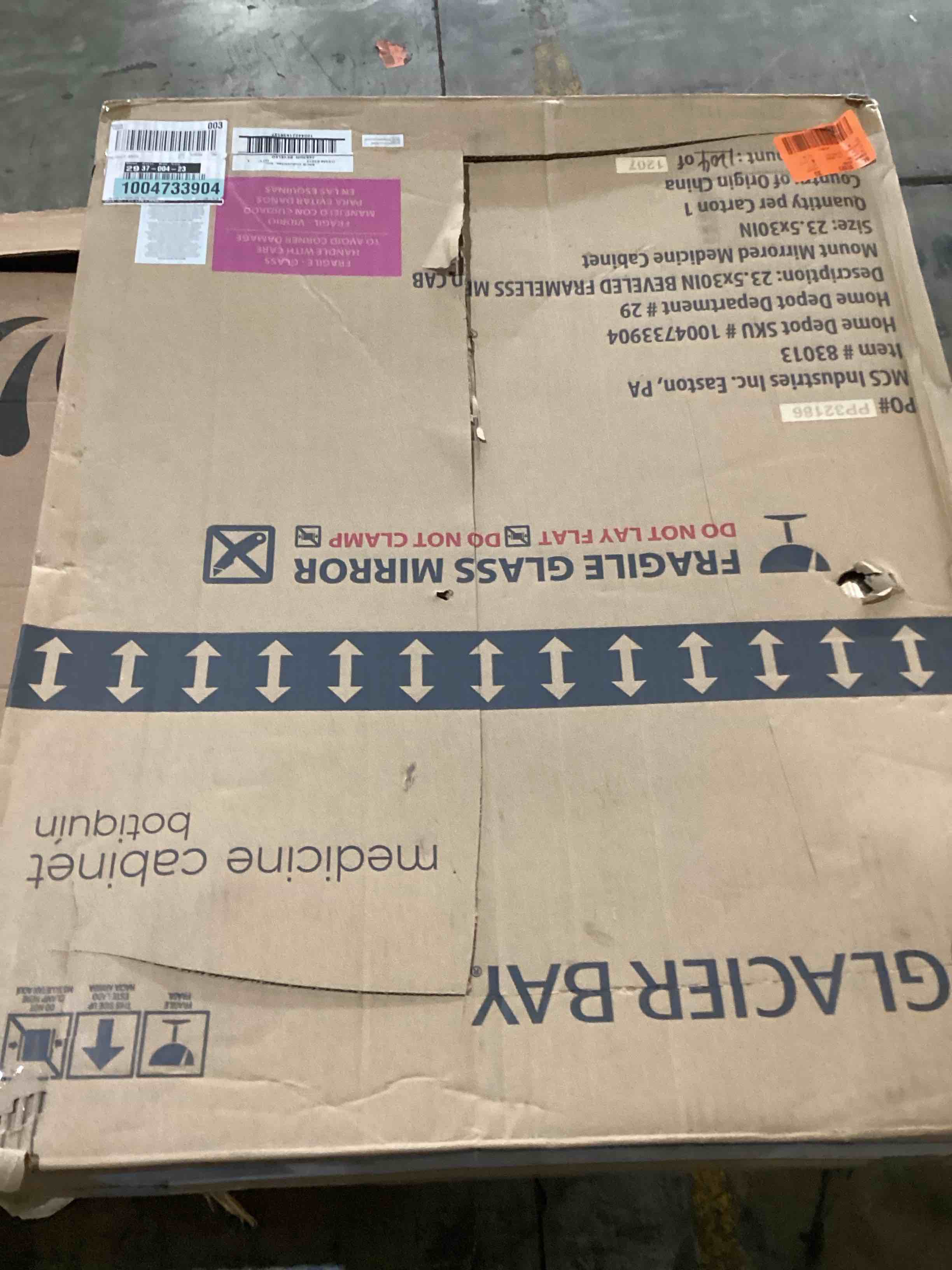 https://s3.amazonaws.com/lotting-images-prod/bidfta/RED5624838_1706124560721.jpeg