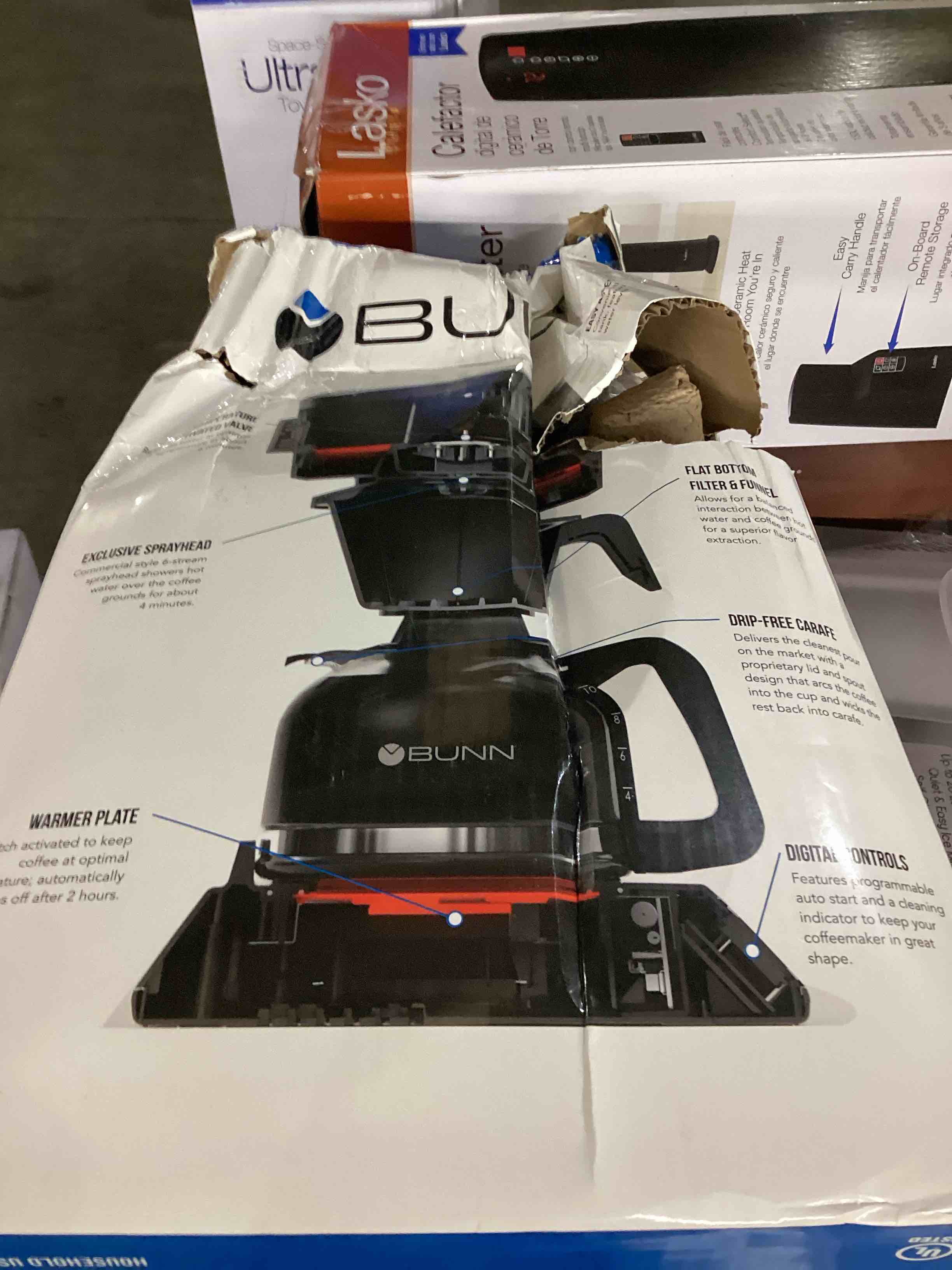https://s3.amazonaws.com/lotting-images-prod/bidfta/RED5625237_1706559092673.jpeg