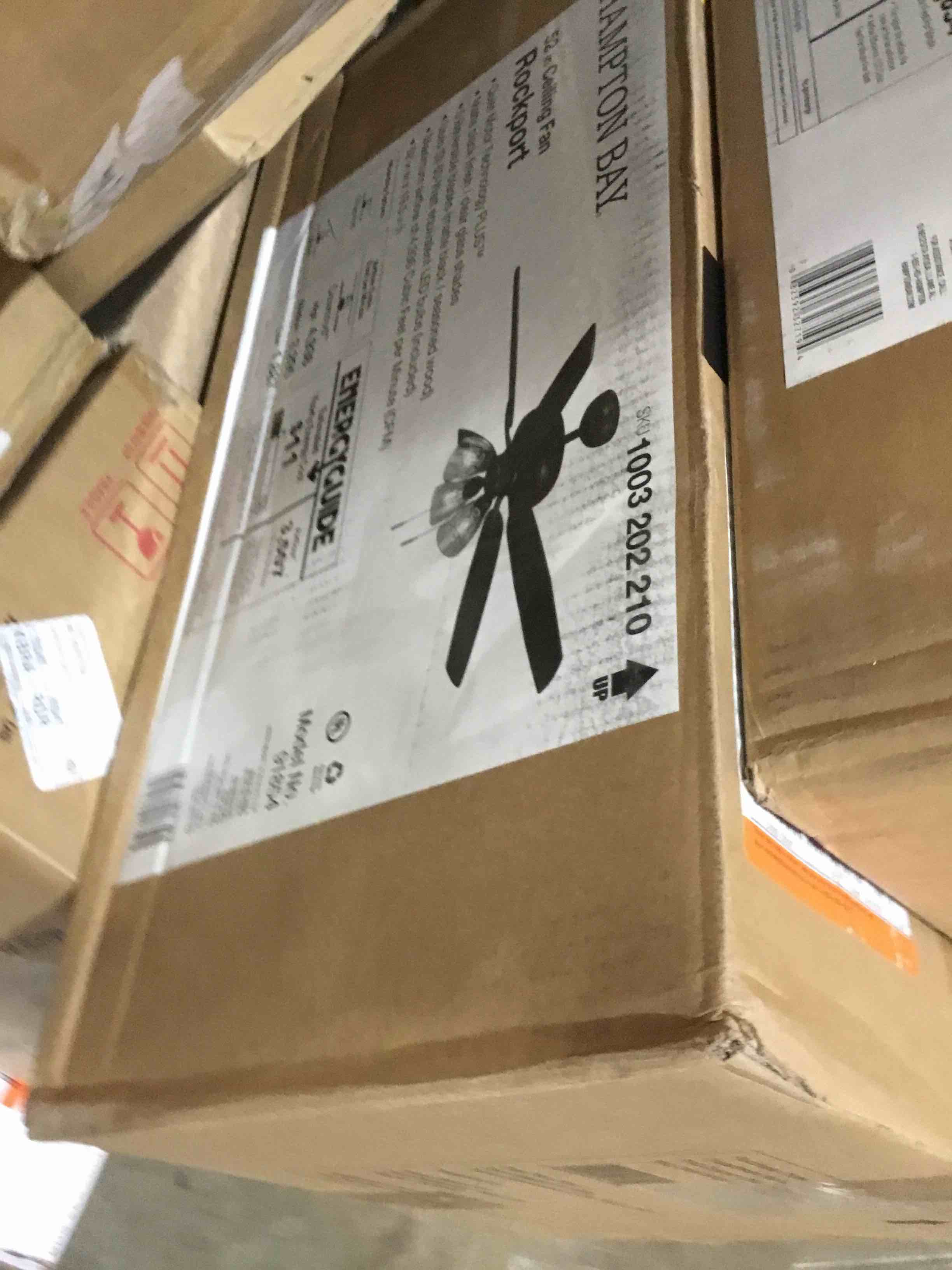 https://s3.amazonaws.com/lotting-images-prod/bidfta/RED5625768_1699647482926.jpeg