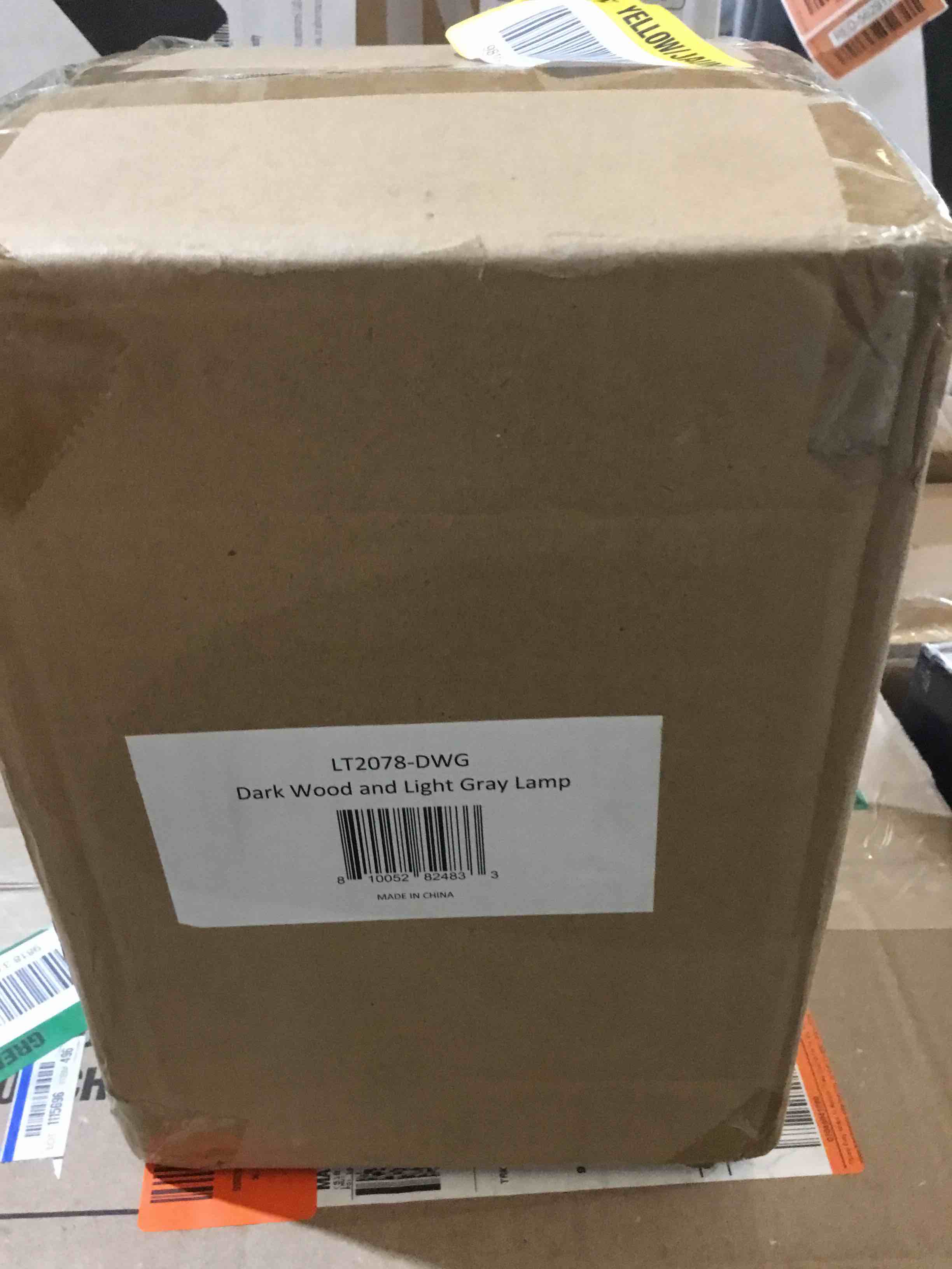 https://s3.amazonaws.com/lotting-images-prod/bidfta/RED5625772_1699647771605.jpeg