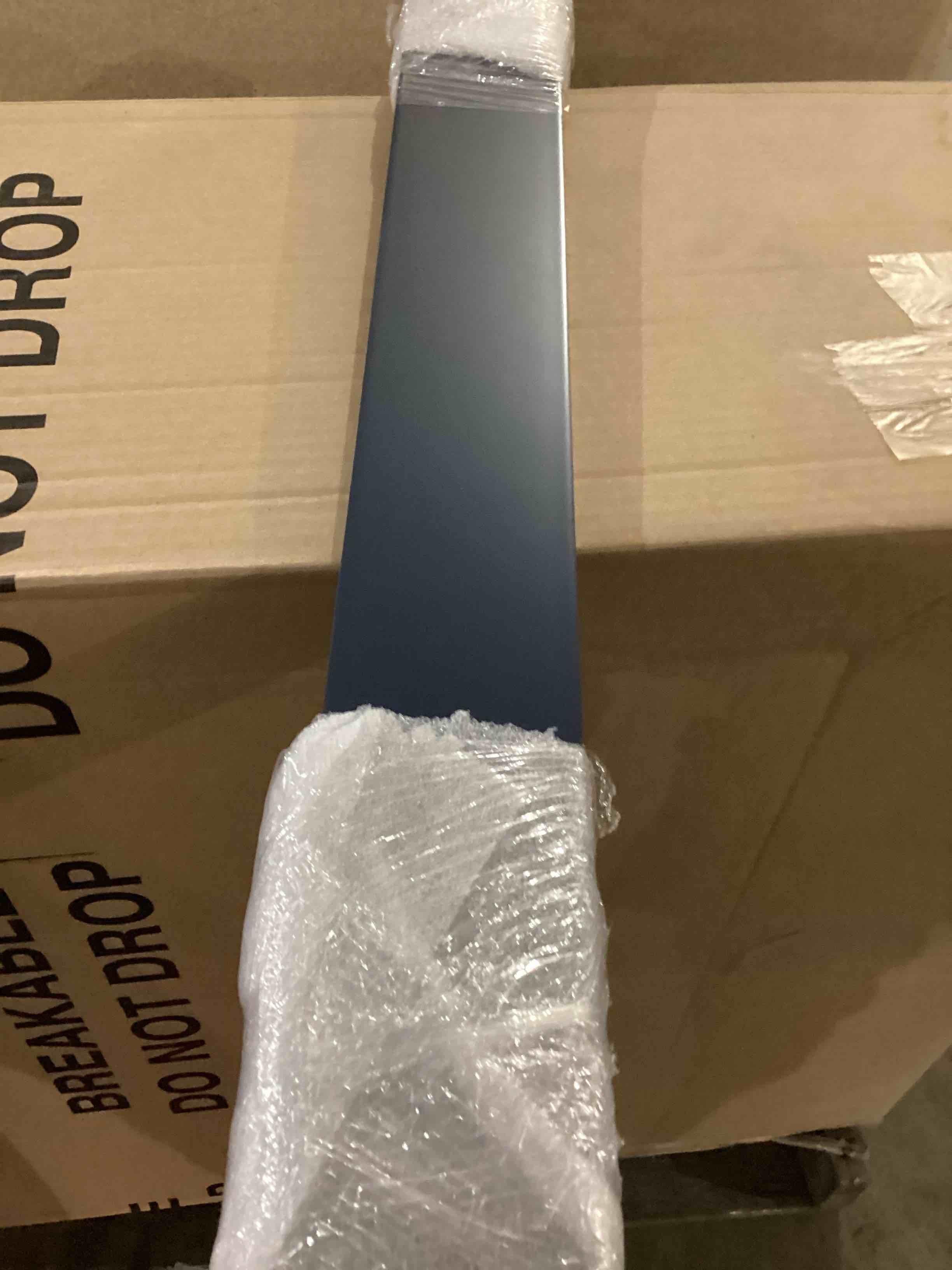 Cabinet Filler Strip, Navy. 26 5/8 in x 3/4 in.