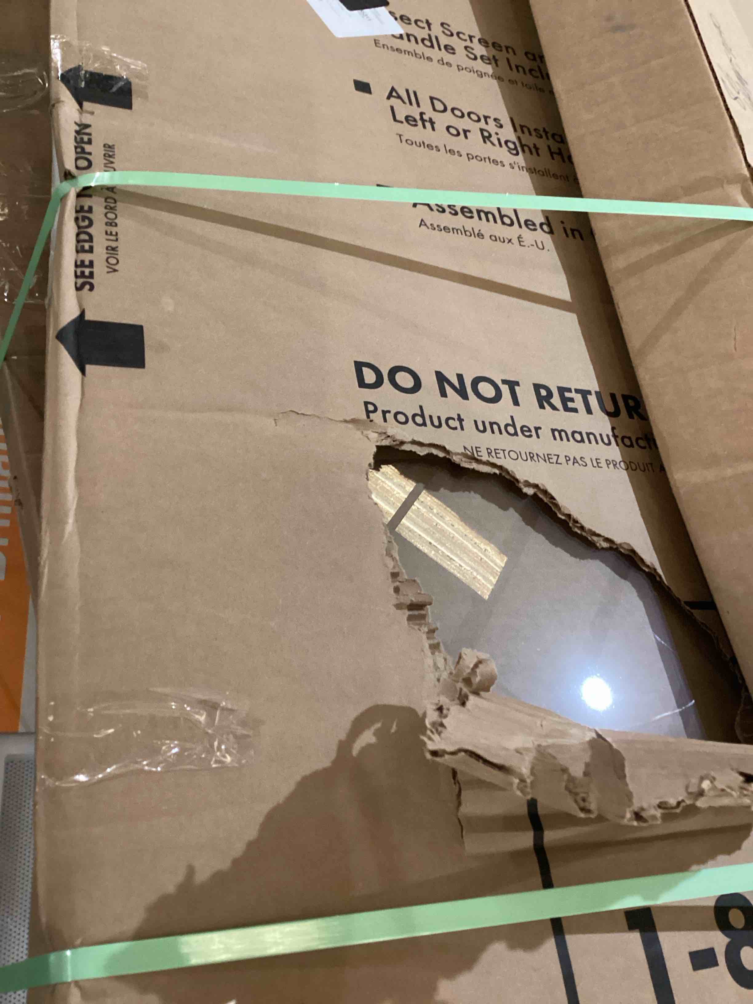 https://s3.amazonaws.com/lotting-images-prod/bidfta/RED5627479_1706817814055.jpeg