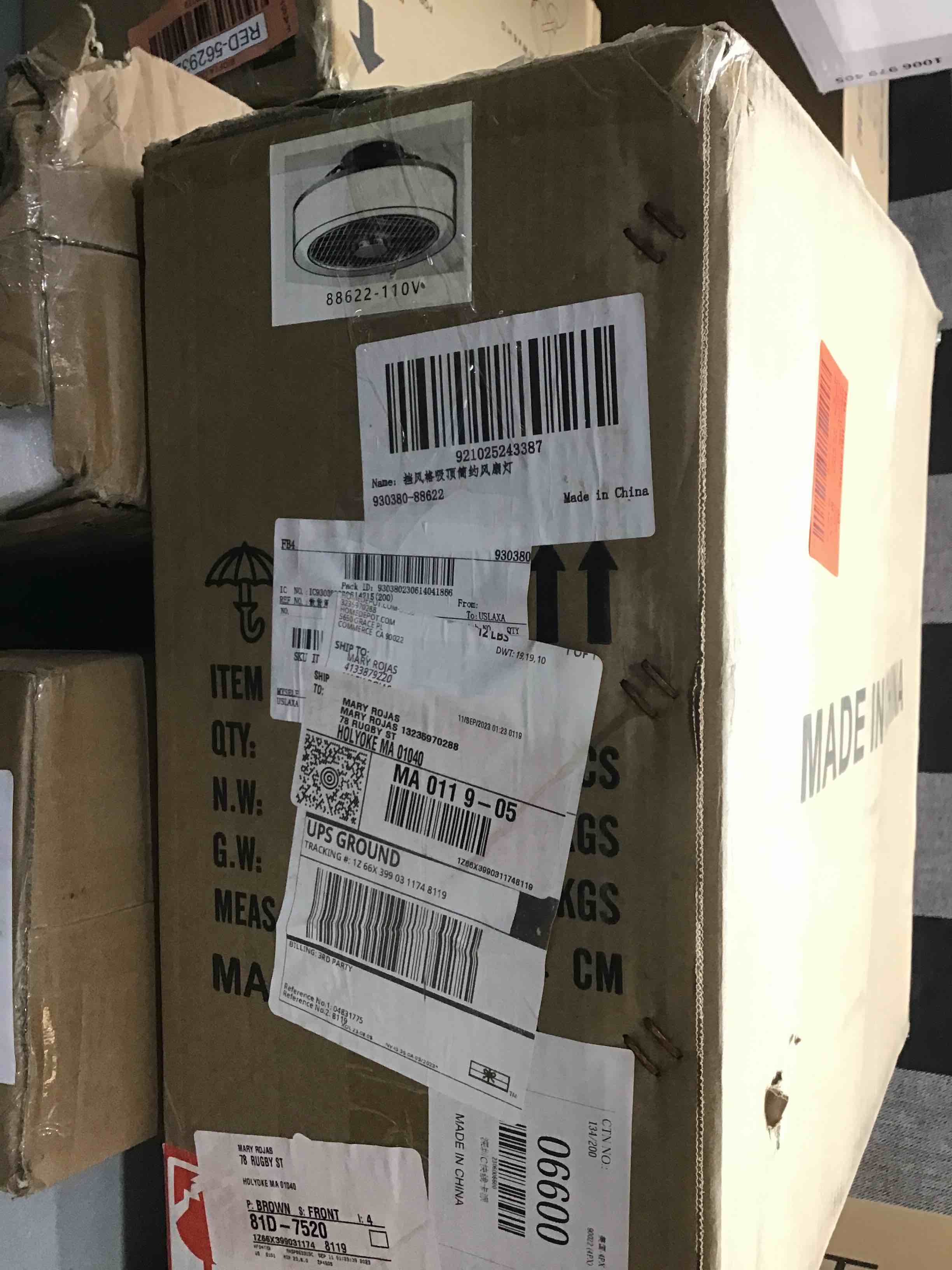 https://s3.amazonaws.com/lotting-images-prod/bidfta/RED5629332_1700073326725.jpeg