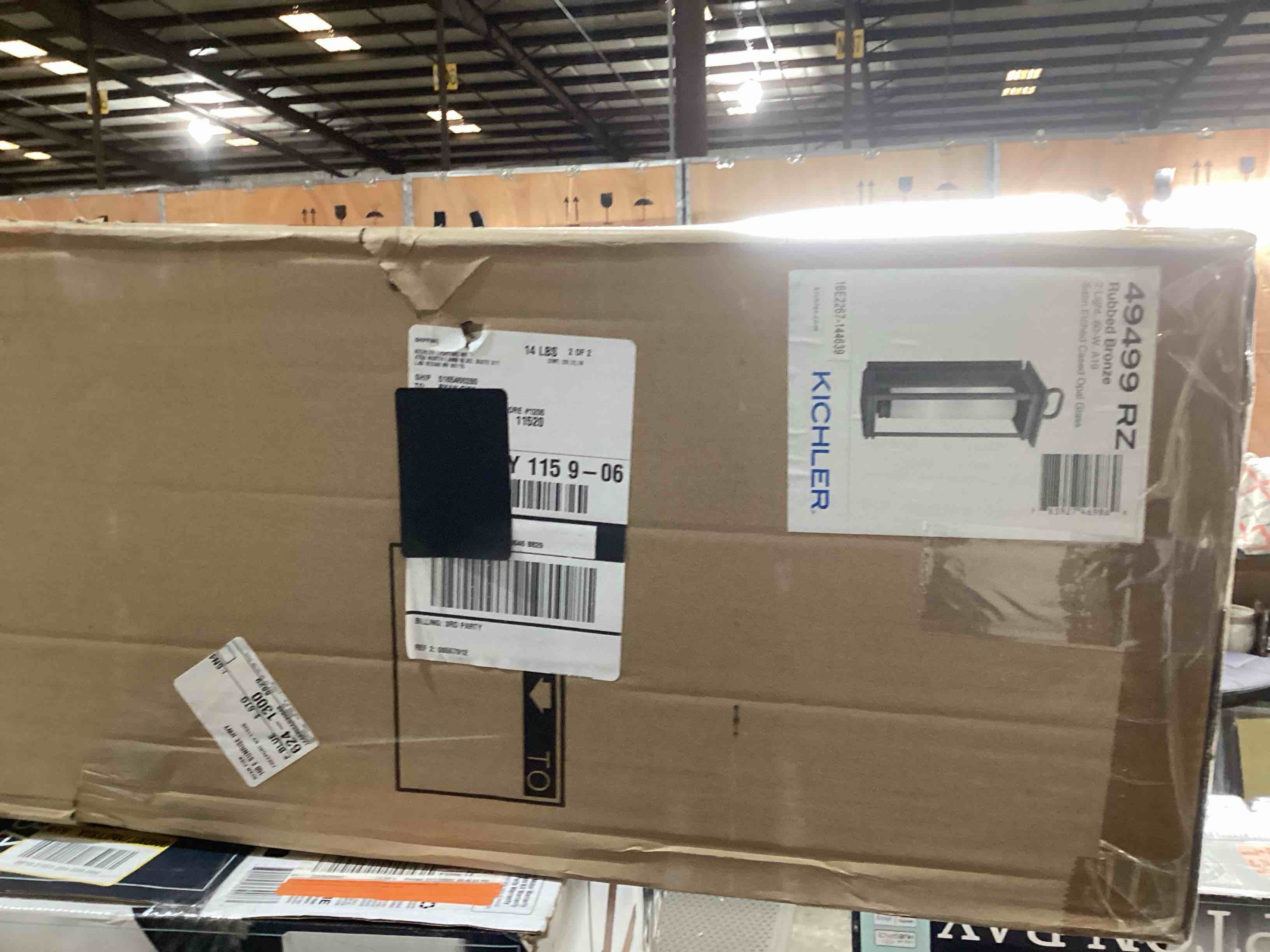 https://s3.amazonaws.com/lotting-images-prod/bidfta/RED5630904_1701886552608.jpeg
