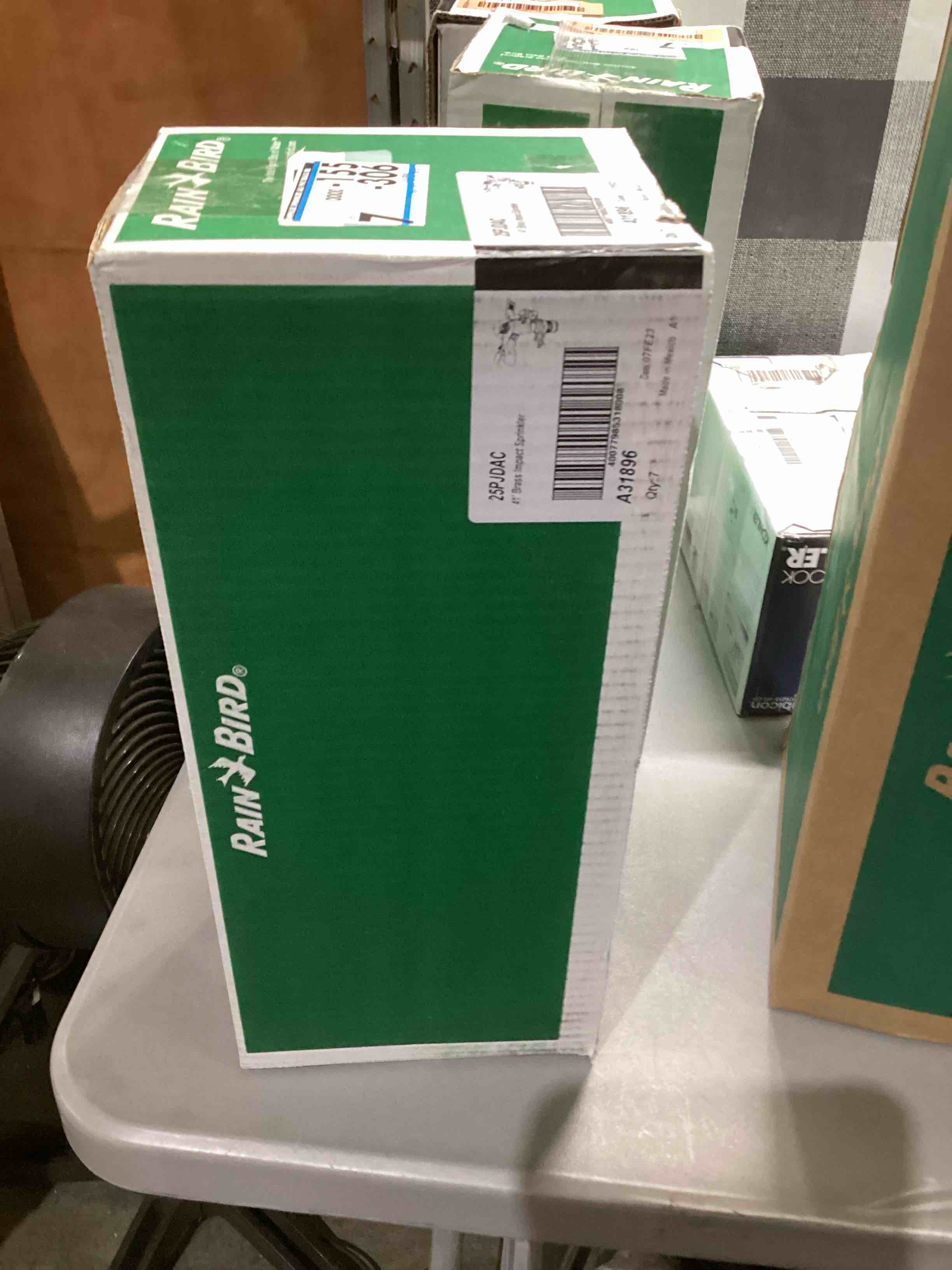 https://s3.amazonaws.com/lotting-images-prod/bidfta/RED5631210_1702476832325.jpeg