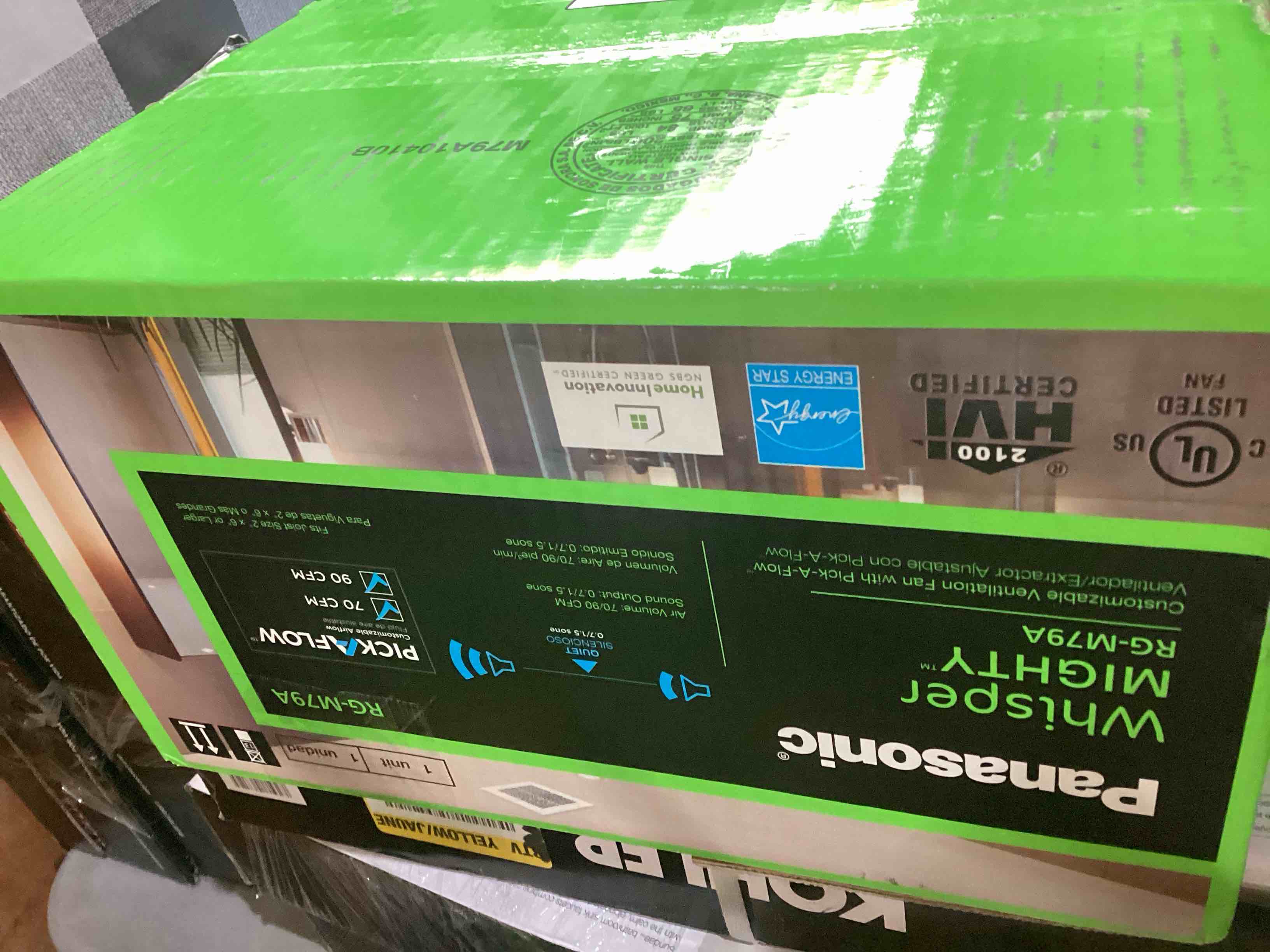 https://s3.amazonaws.com/lotting-images-prod/bidfta/RED5631217_1702477614250.jpeg