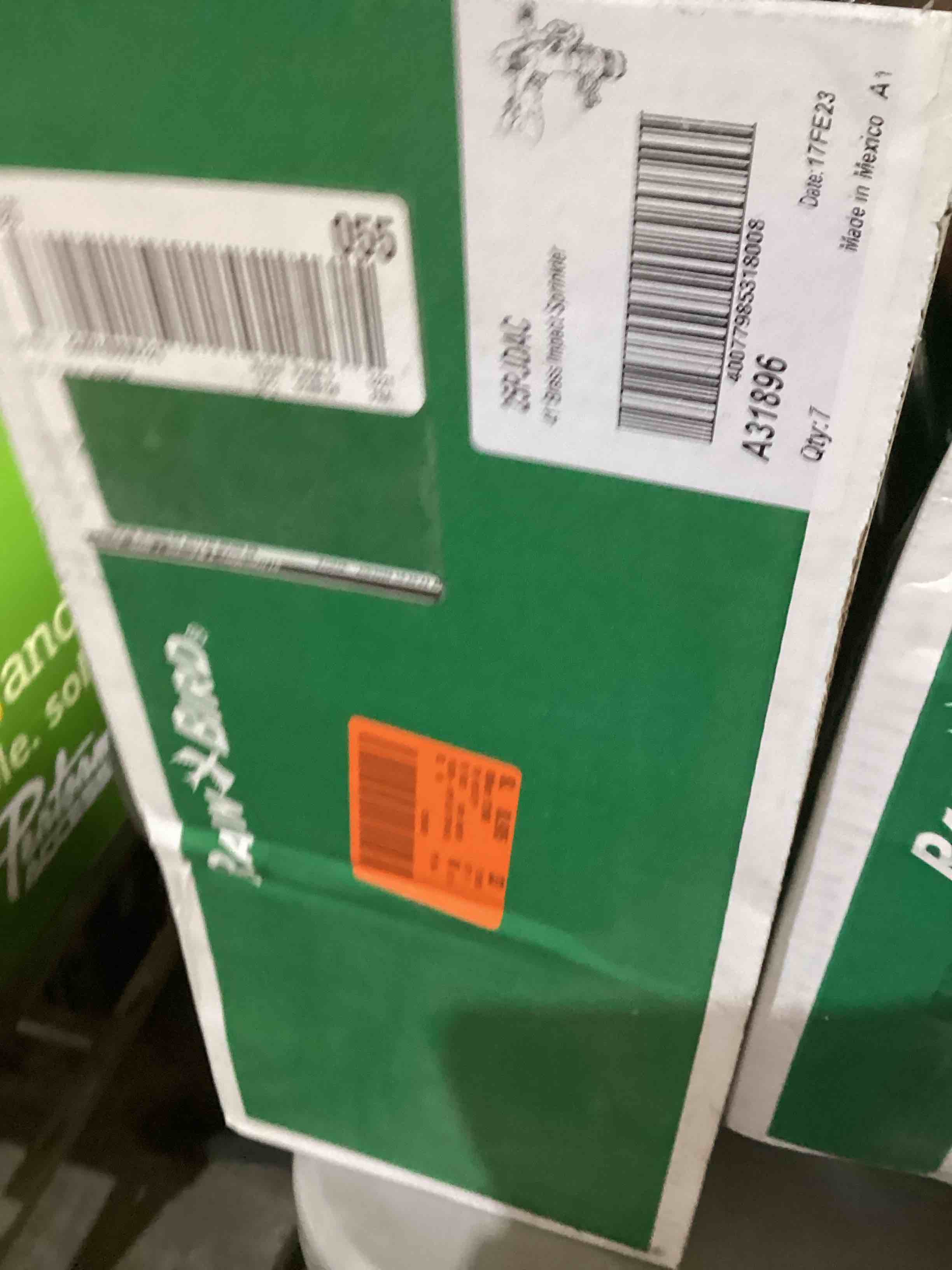 https://s3.amazonaws.com/lotting-images-prod/bidfta/RED5631307_1702480707755.jpeg