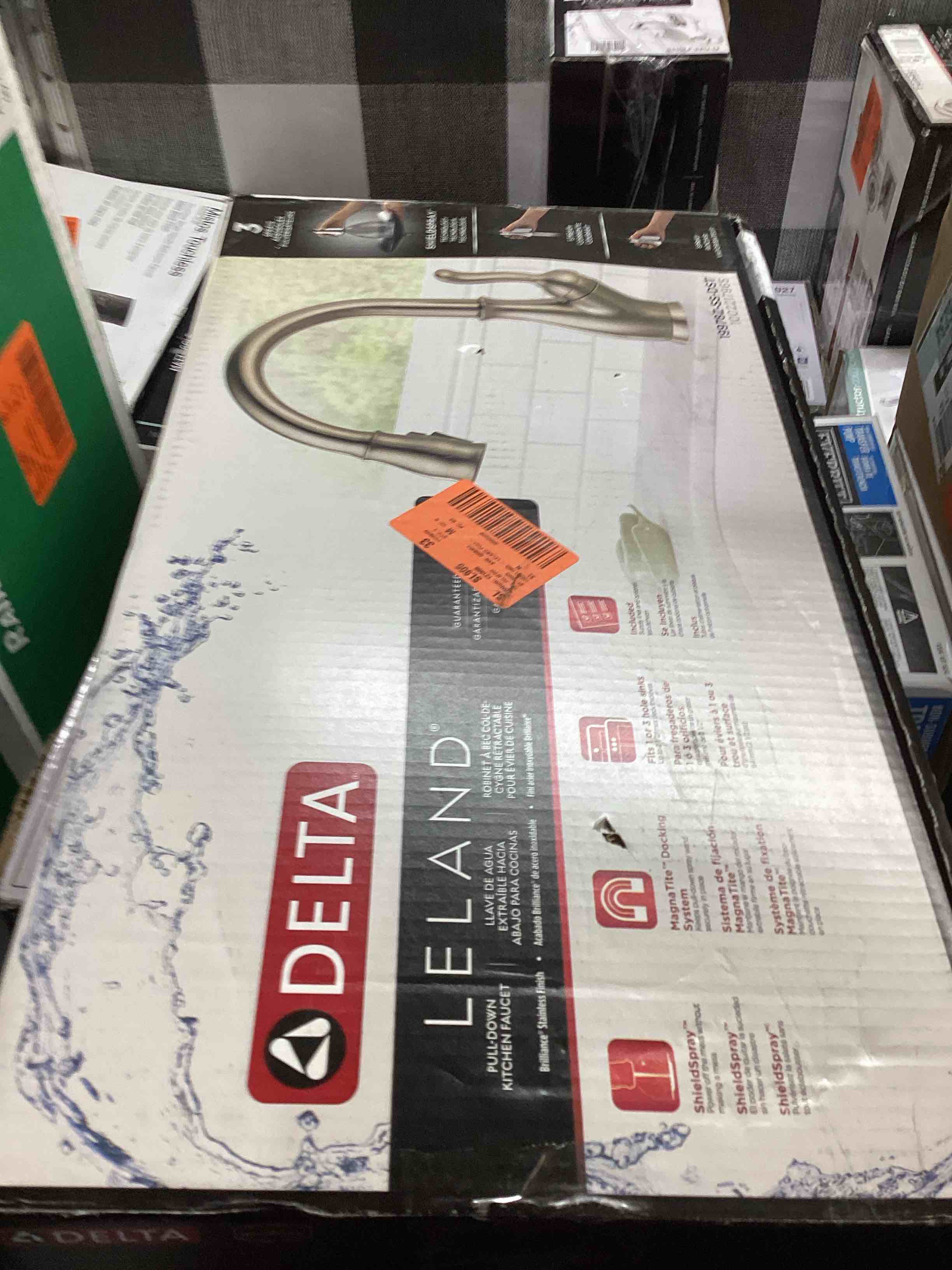 https://s3.amazonaws.com/lotting-images-prod/bidfta/RED5631309_1702480794014.jpeg