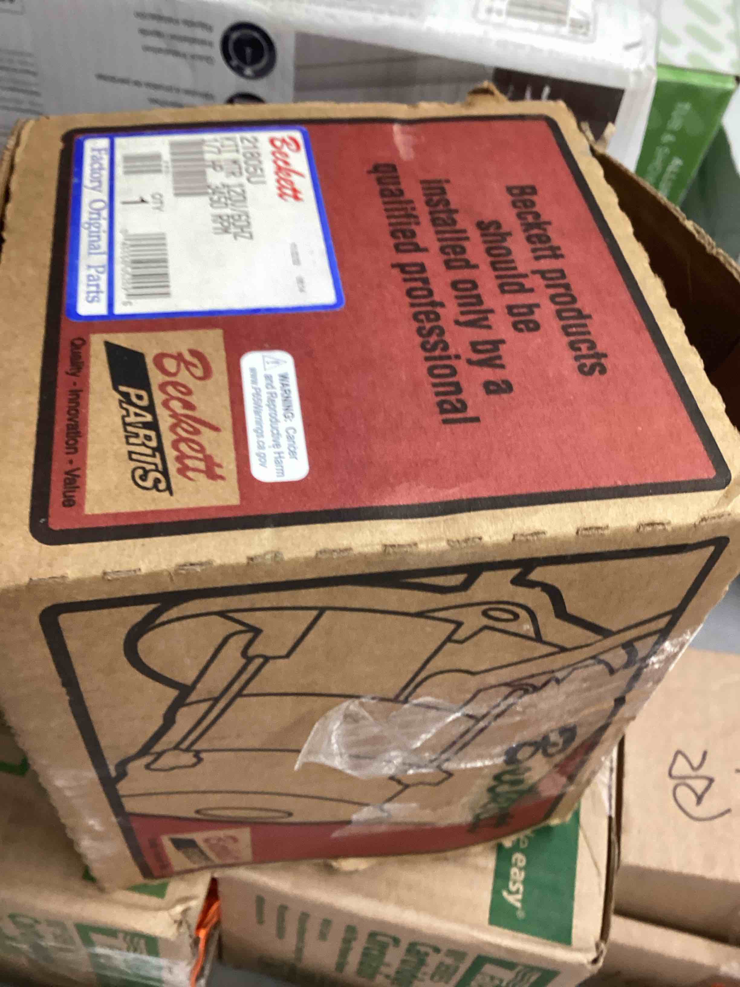 https://s3.amazonaws.com/lotting-images-prod/bidfta/RED5631319_1702481944474.jpeg