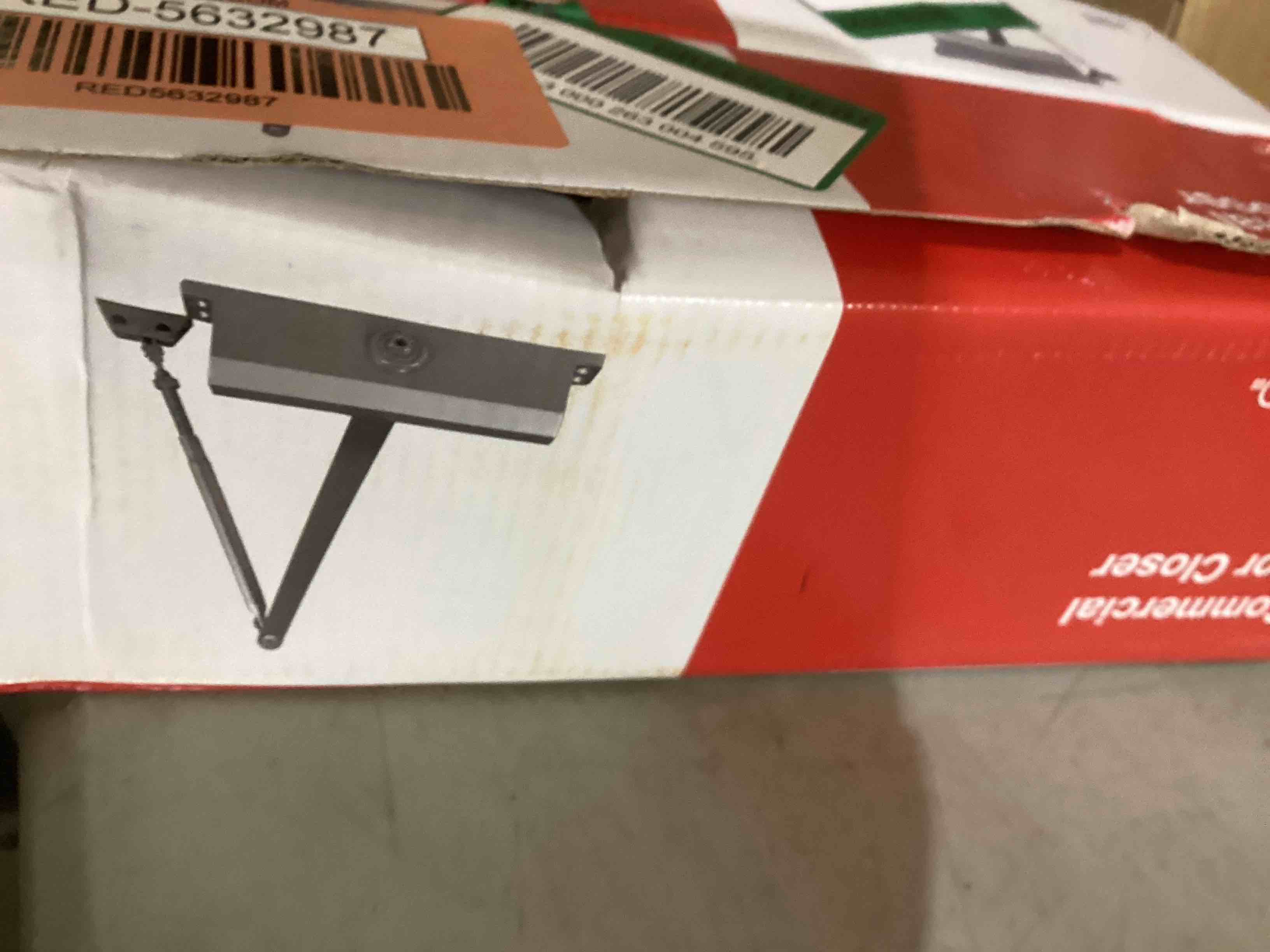 https://s3.amazonaws.com/lotting-images-prod/bidfta/RED5632987_1704292802916.jpeg