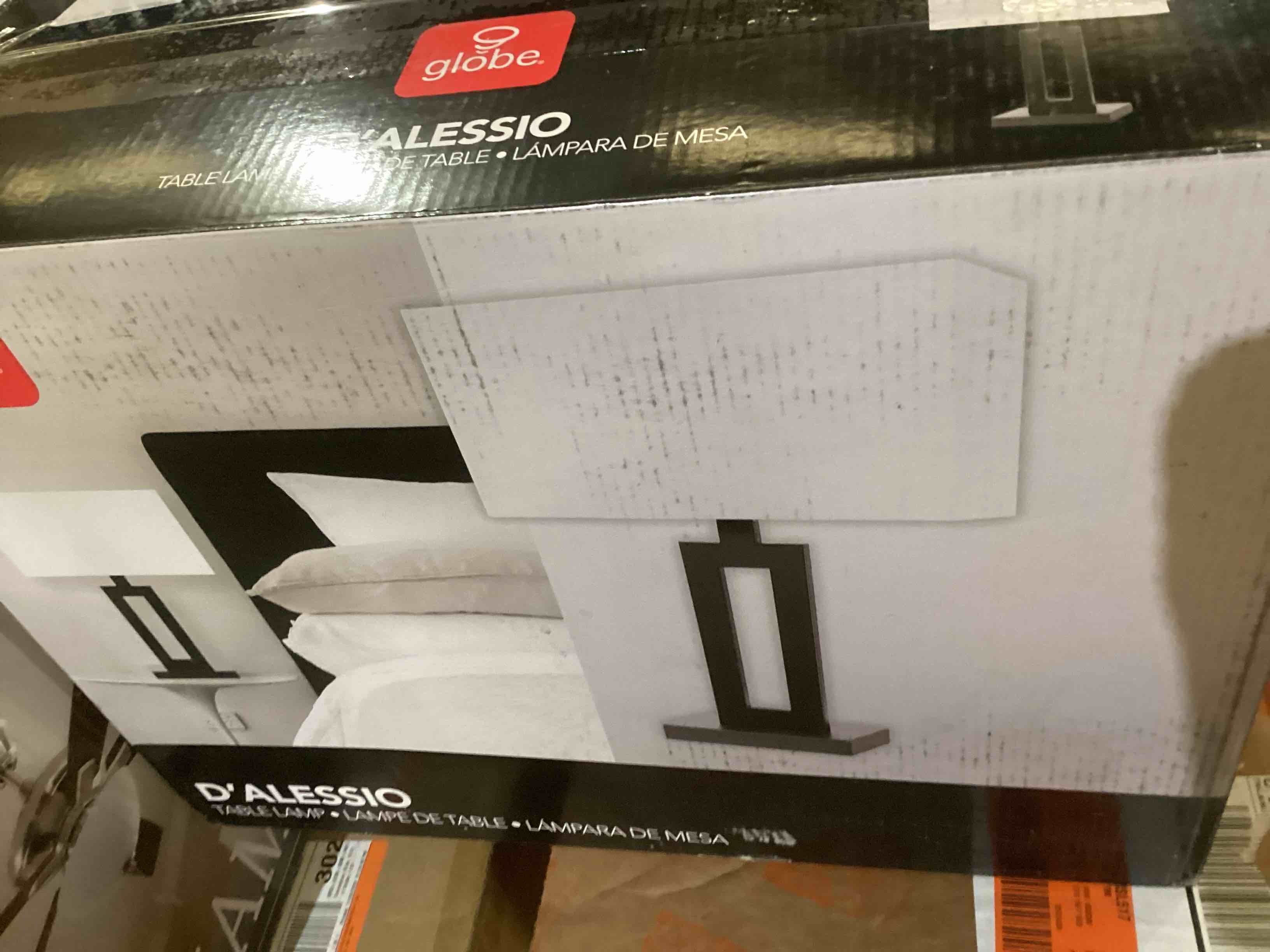 https://s3.amazonaws.com/lotting-images-prod/bidfta/RED5633047_1704307111725.jpeg